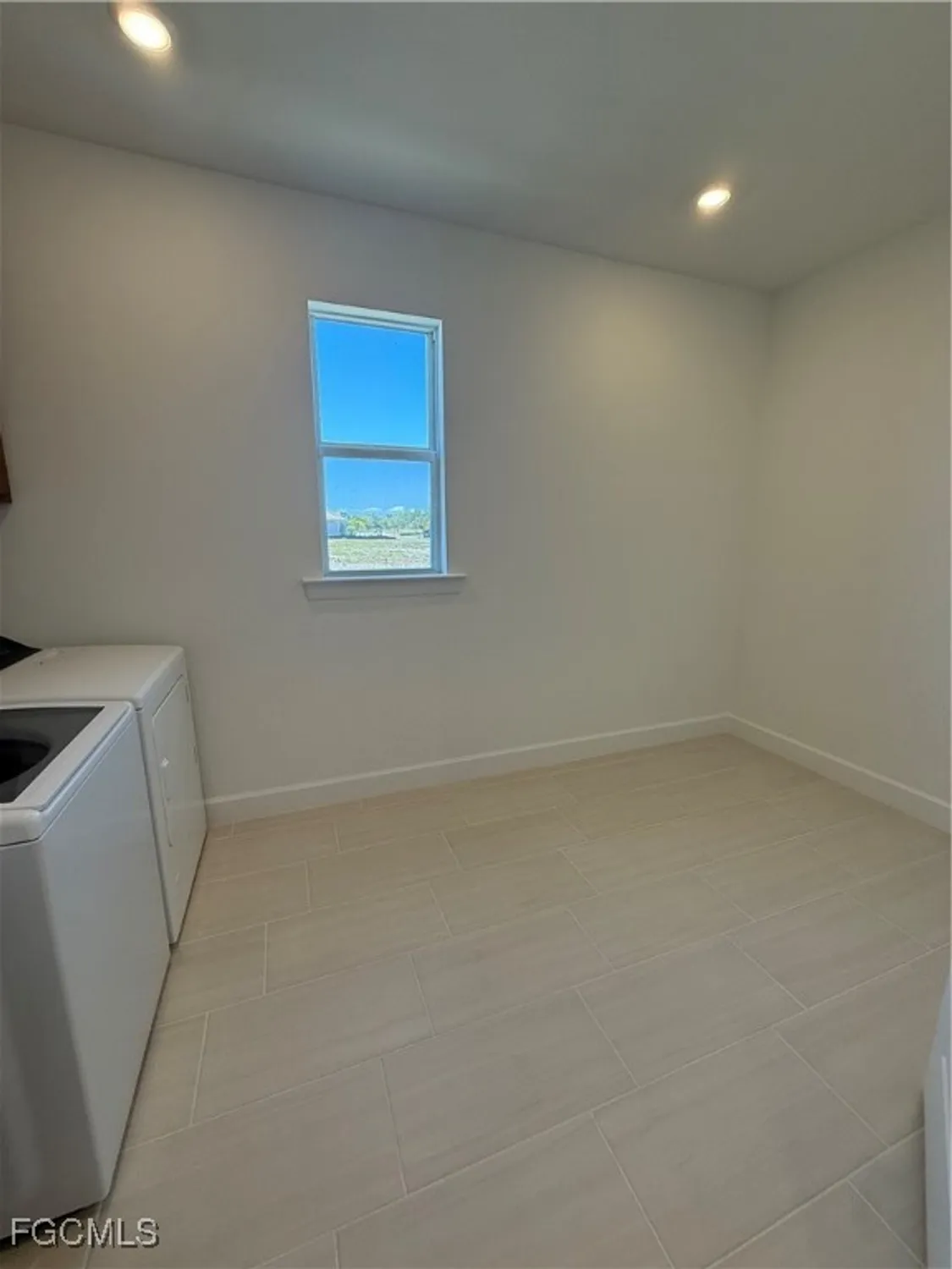 Property Slideshow image 34 of 37 | 7394 blue salvia dr, North Fort Myers, FL, 33917