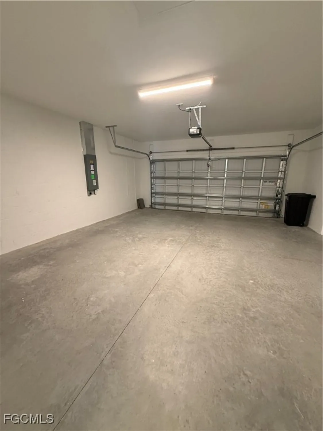 Property Slideshow image 36 of 37 | 7394 blue salvia dr, North Fort Myers, FL, 33917