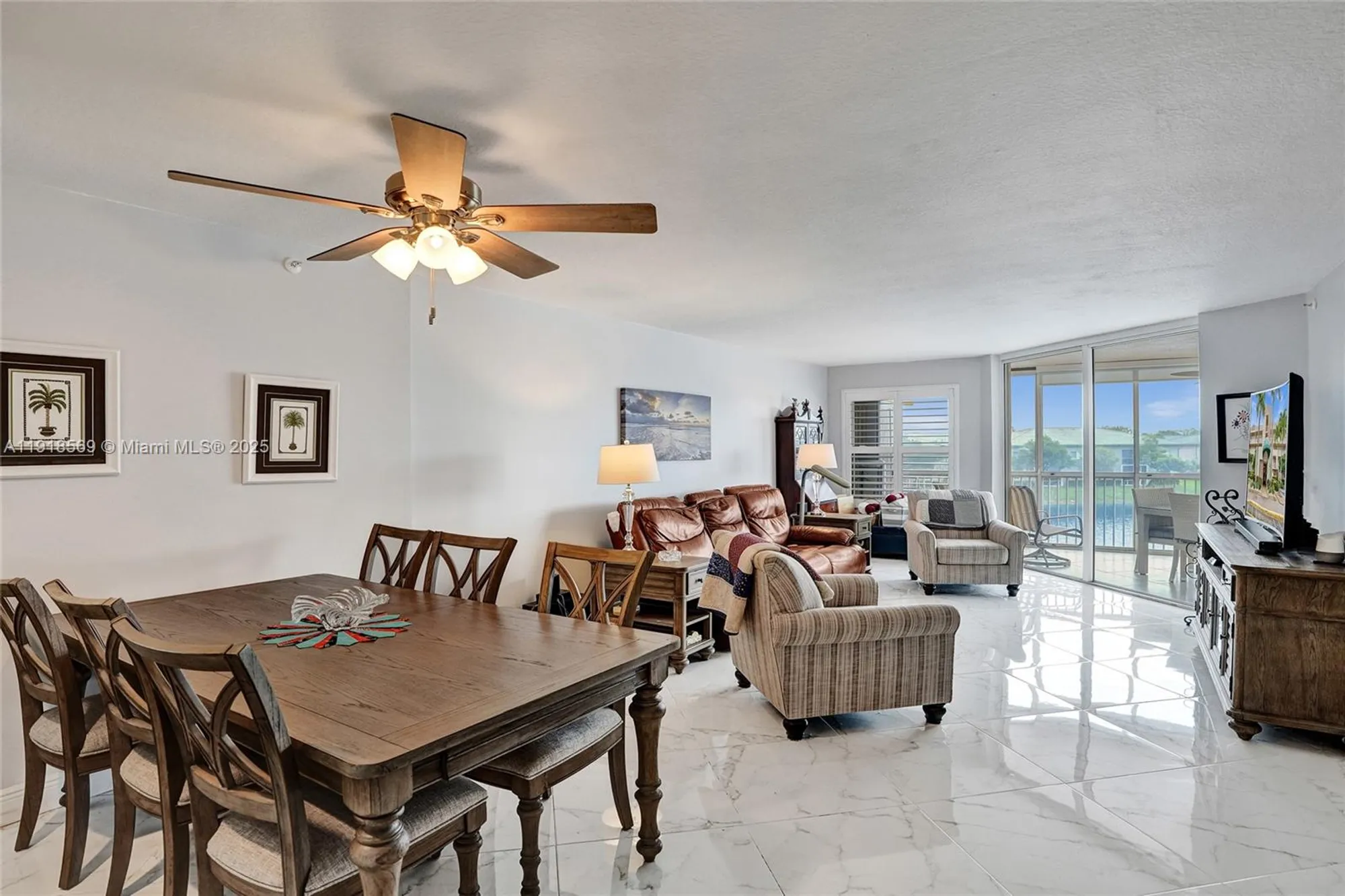 Property Slideshow image 15 of 41 | 7760 granville dr # 303, Tamarac, FL, 33321
