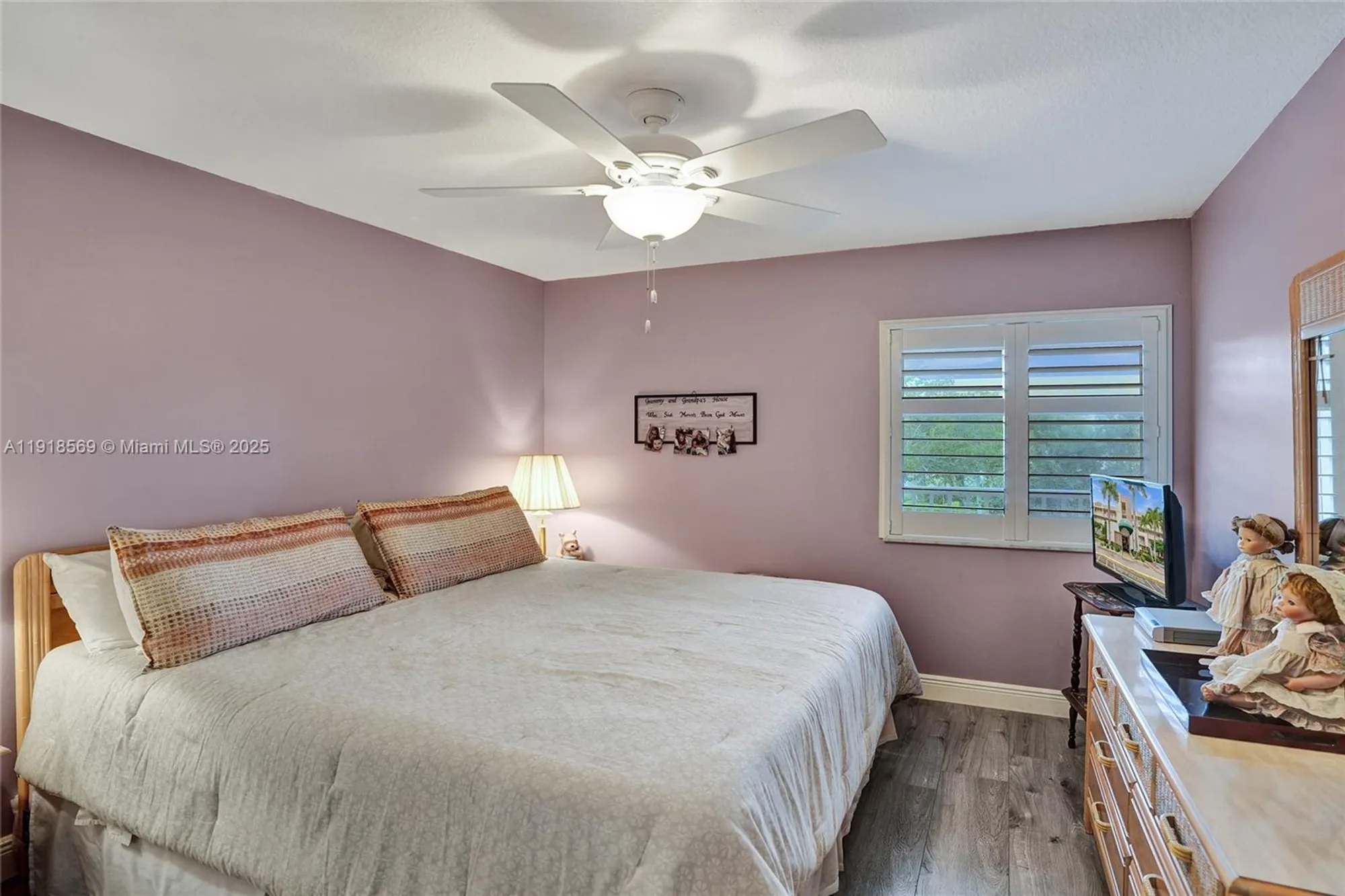 Property Slideshow image 28 of 41 | 7760 granville dr # 303, Tamarac, FL, 33321