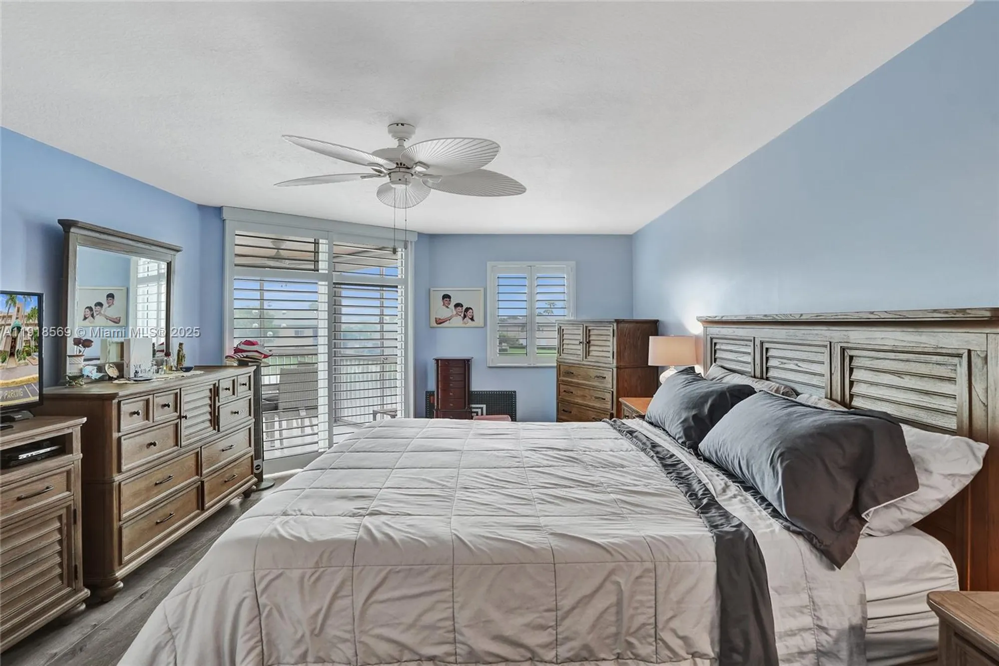 Property Slideshow image 23 of 41 | 7760 granville dr # 303, Tamarac, FL, 33321