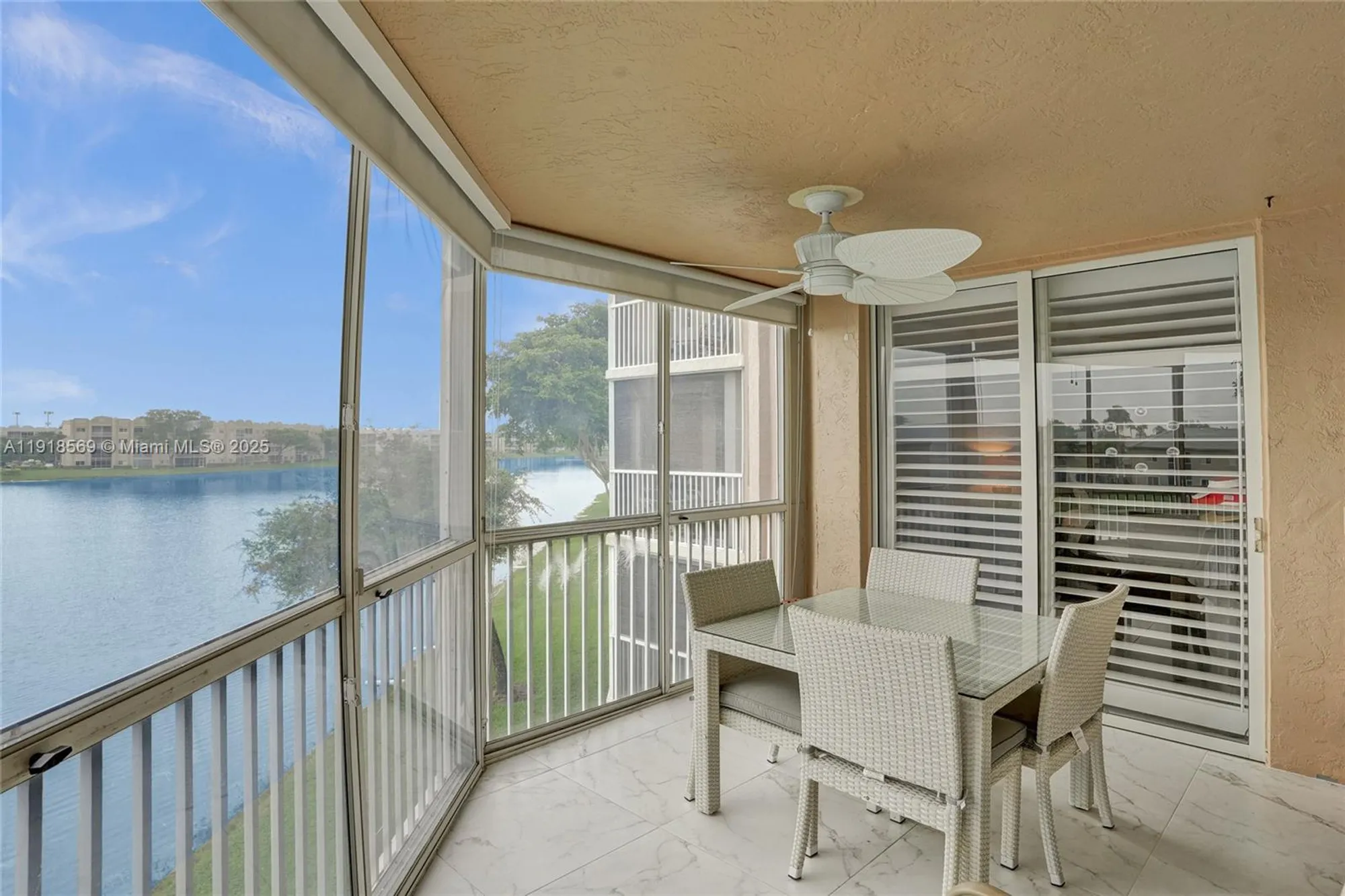 Property Slideshow image 34 of 41 | 7760 granville dr # 303, Tamarac, FL, 33321