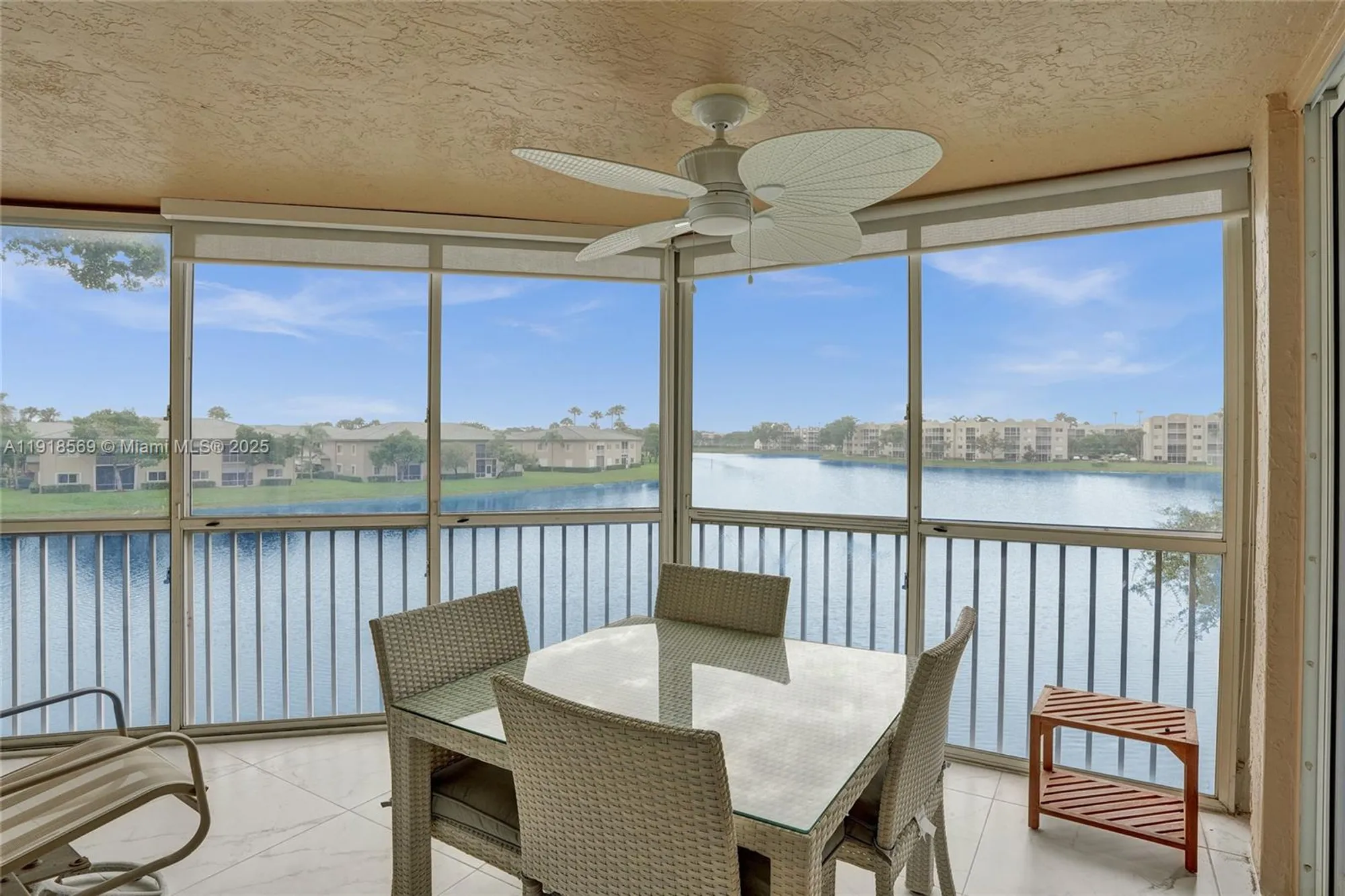 Property Slideshow image 32 of 41 | 7760 granville dr # 303, Tamarac, FL, 33321
