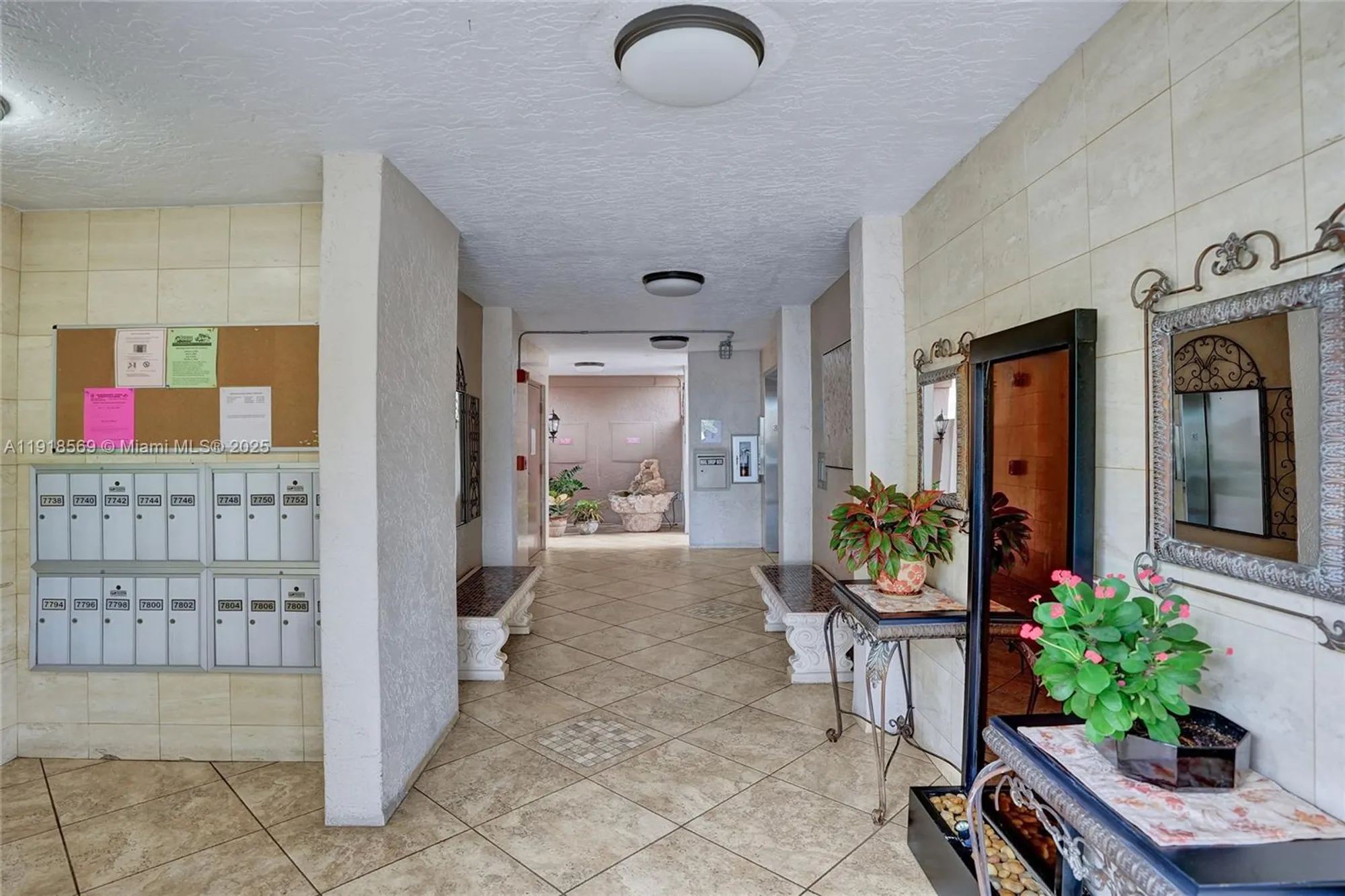 Property Slideshow image 5 of 41 | 7760 granville dr # 303, Tamarac, FL, 33321