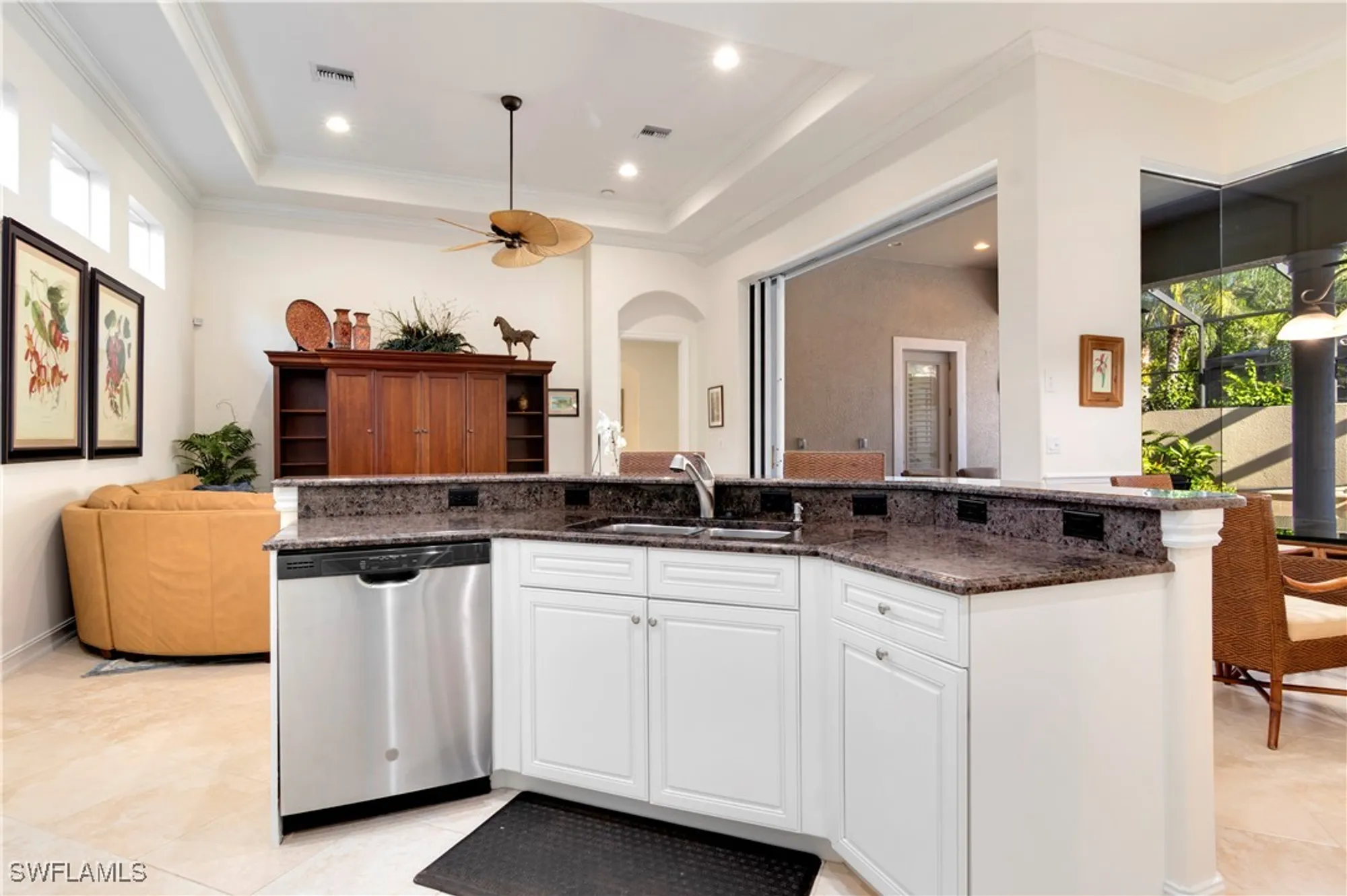 Property Slideshow image 13 of 45 | 8986 shenendoah cir, Naples, FL, 34113