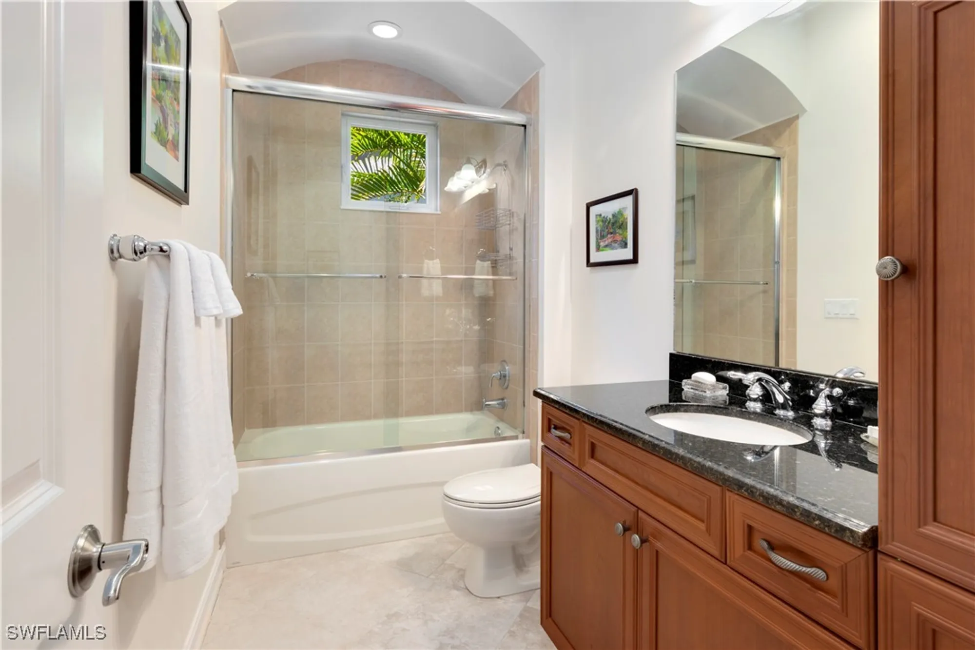 Property Slideshow image 21 of 45 | 8986 shenendoah cir, Naples, FL, 34113