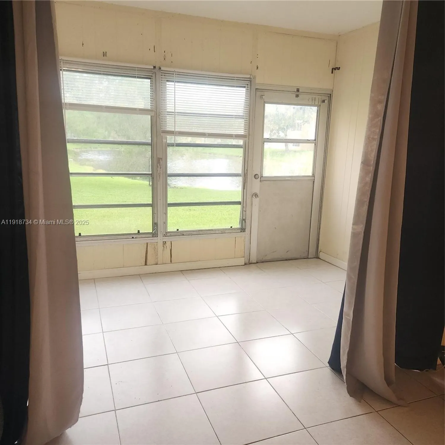 Property Slideshow image 15 of 21 | 5800 nw 64th ave apt 108, Tamarac, FL, 33319