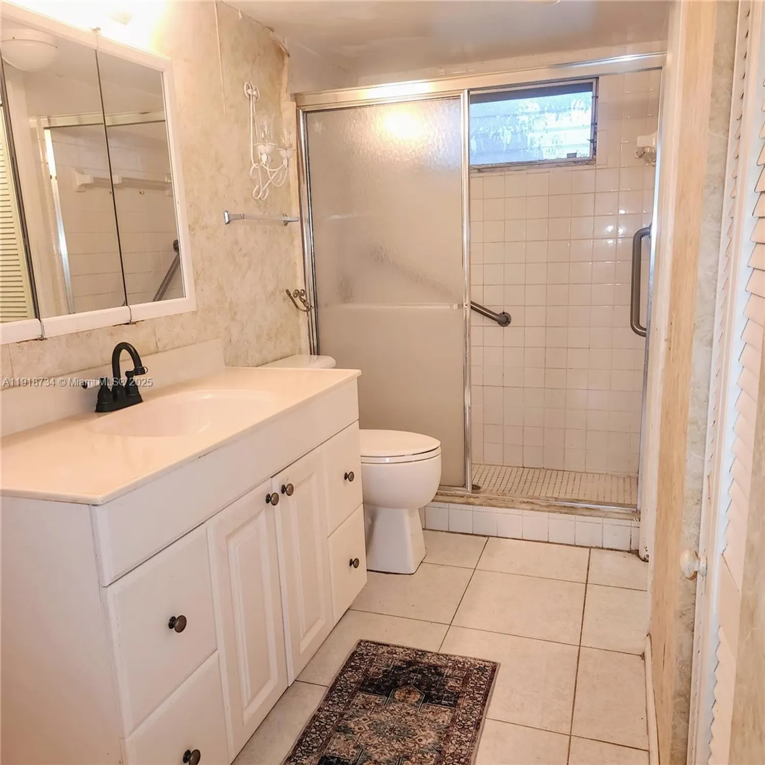 Property Slideshow image 11 of 21 | 5800 nw 64th ave apt 108, Tamarac, FL, 33319