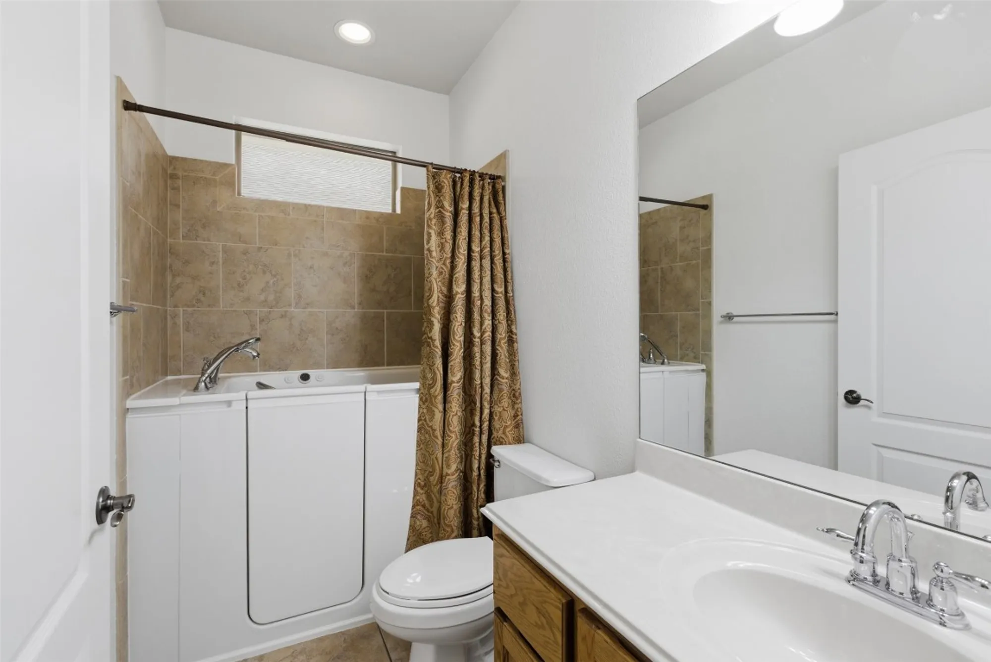 Property Slideshow image 15 of 25 | 4714 sonora trce, Georgetown, TX, 78633