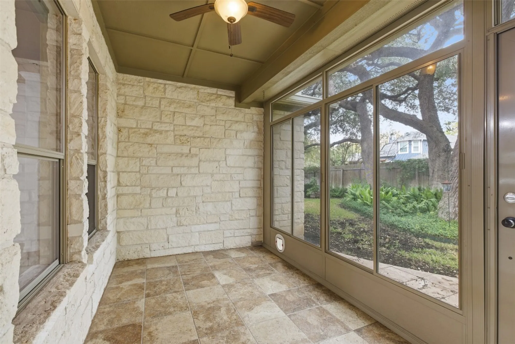 Property Slideshow image 21 of 25 | 4714 sonora trce, Georgetown, TX, 78633