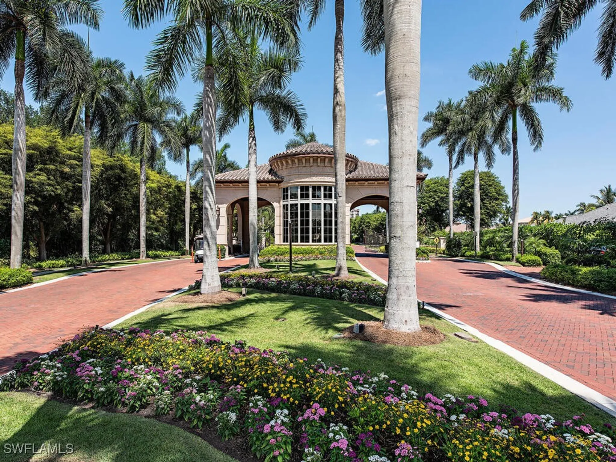 Property Slideshow image 28 of 35 | 7817 vizcaya way, Naples, FL, 34108