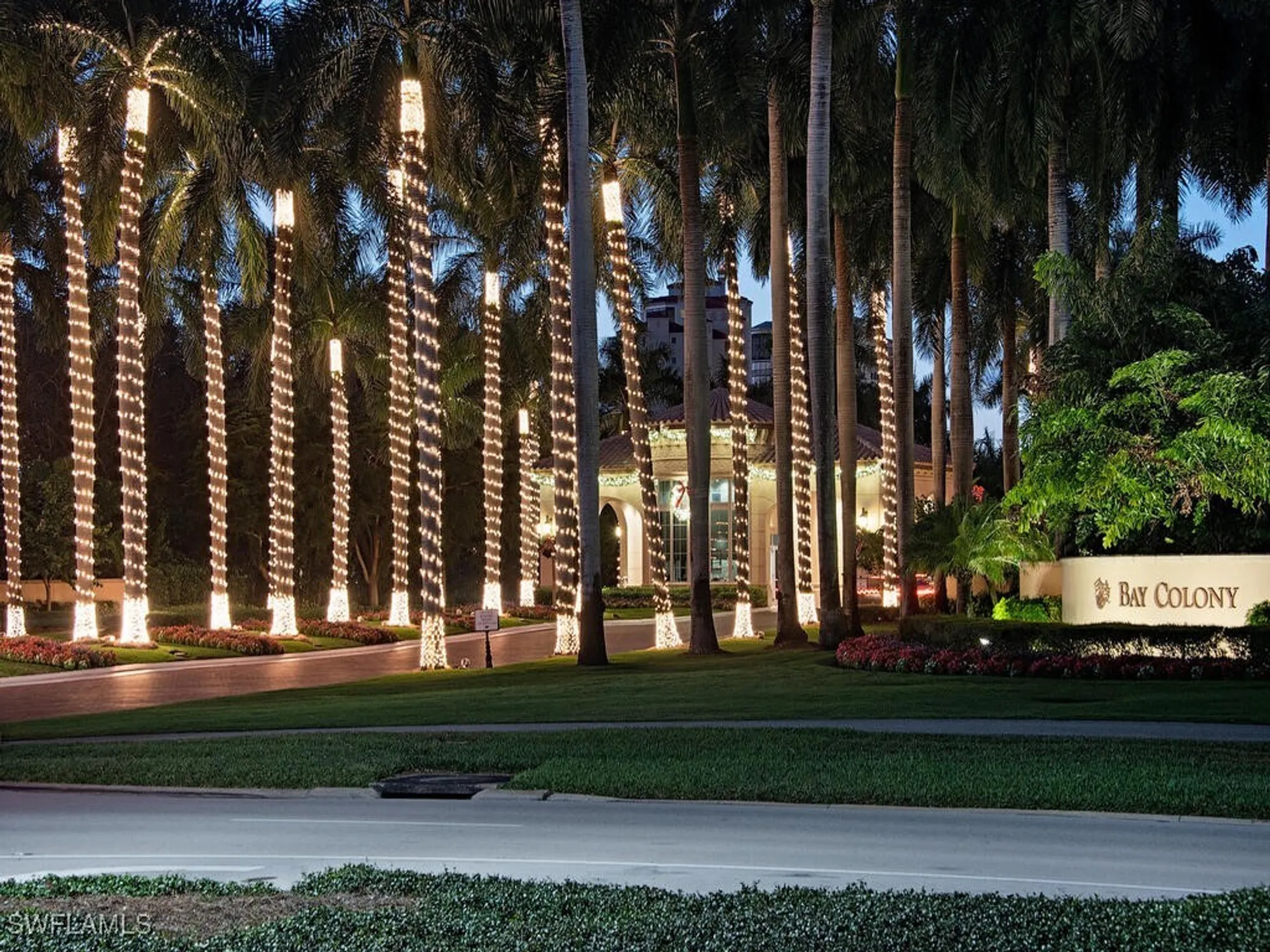 Property Slideshow image 35 of 35 | 7817 vizcaya way, Naples, FL, 34108