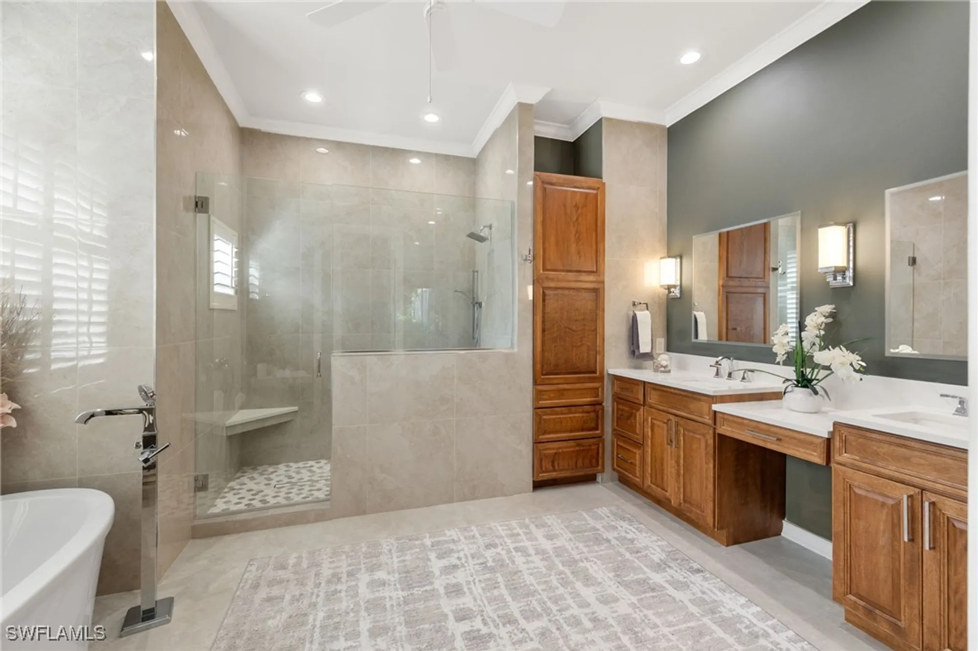 Property Slideshow image 16 of 33 | 3608 heron point ct, Bonita Springs, FL, 34134