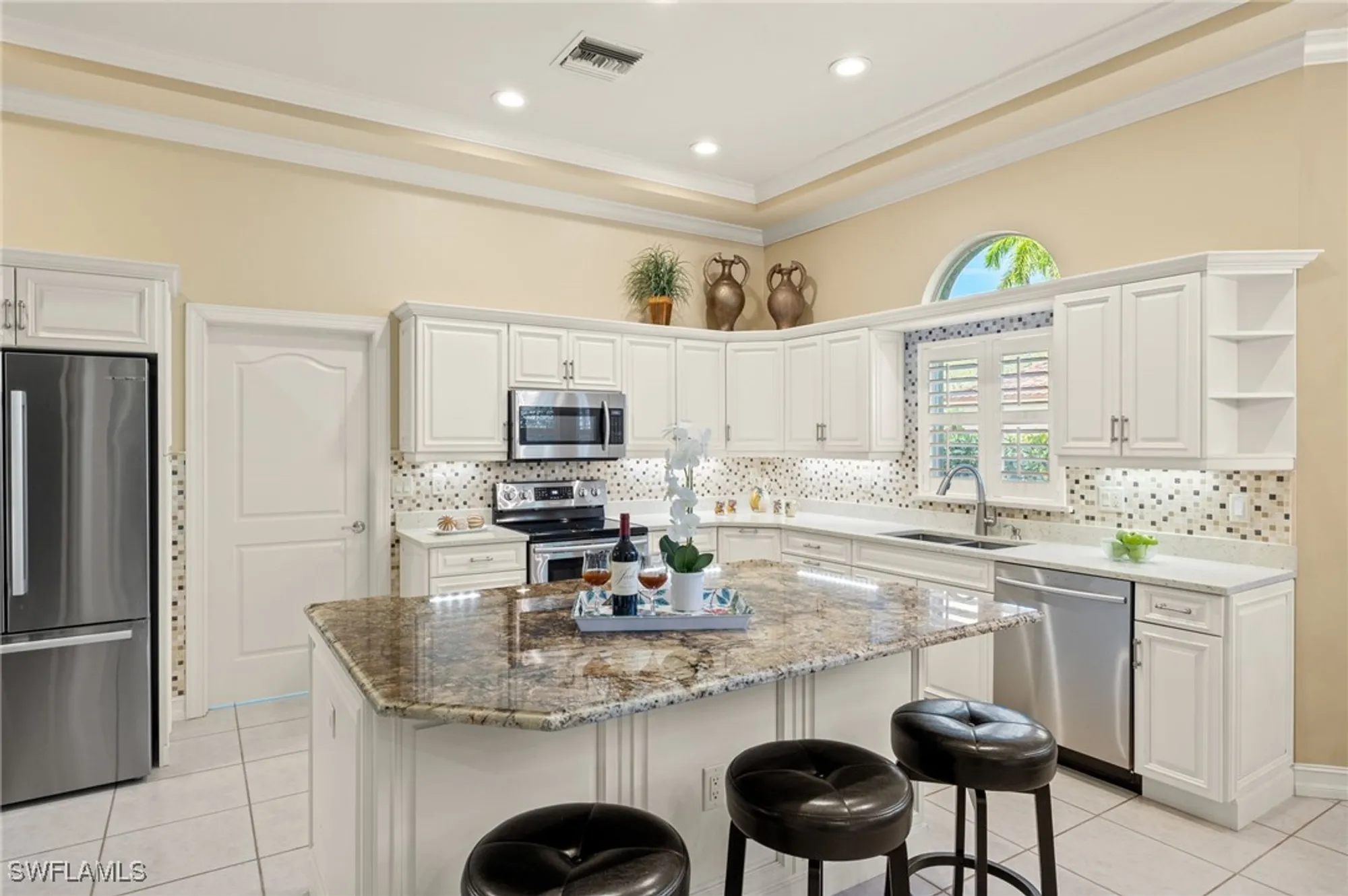 Property Slideshow image 11 of 33 | 3608 heron point ct, Bonita Springs, FL, 34134