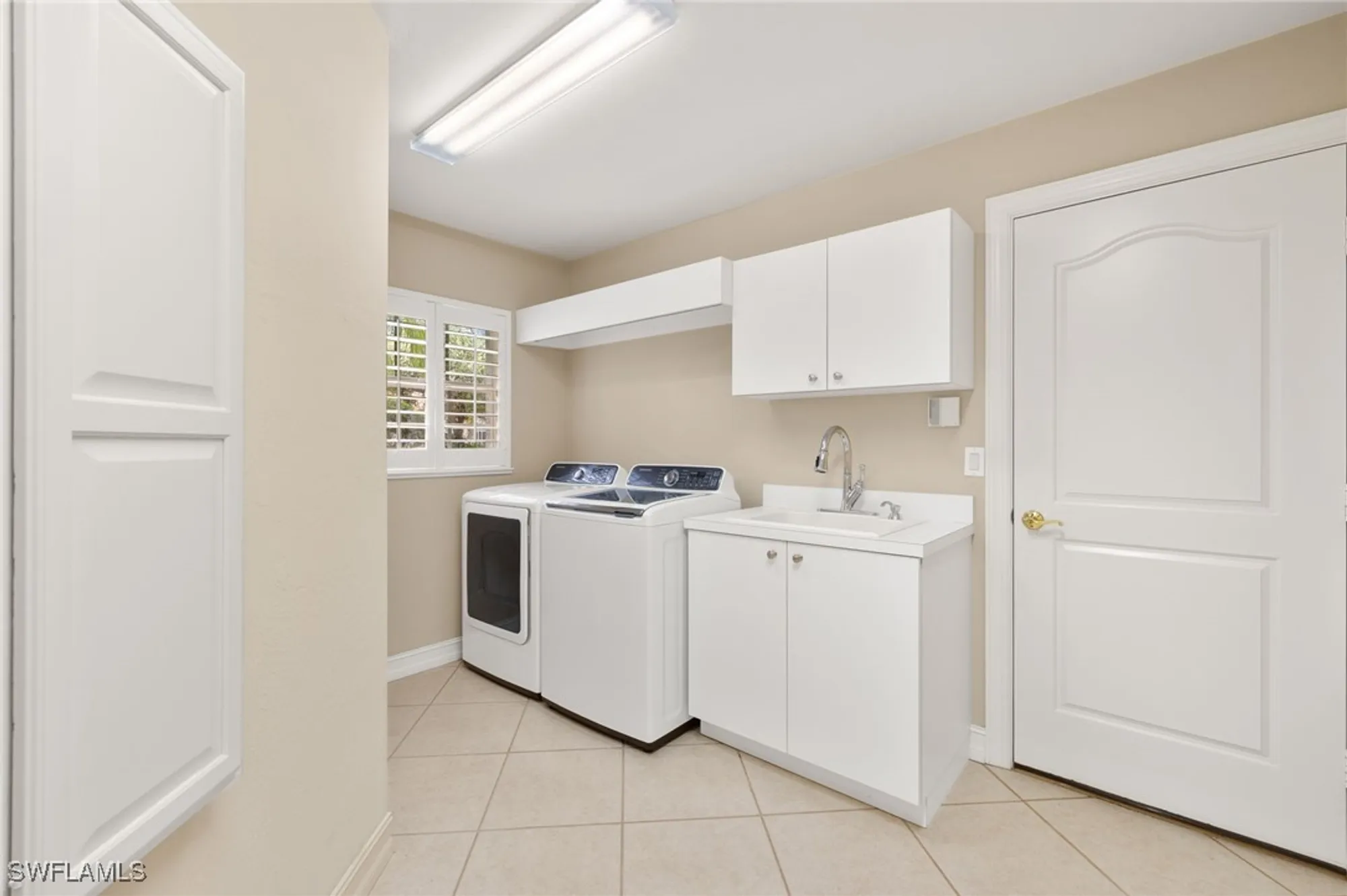 Property Slideshow image 25 of 33 | 3608 heron point ct, Bonita Springs, FL, 34134