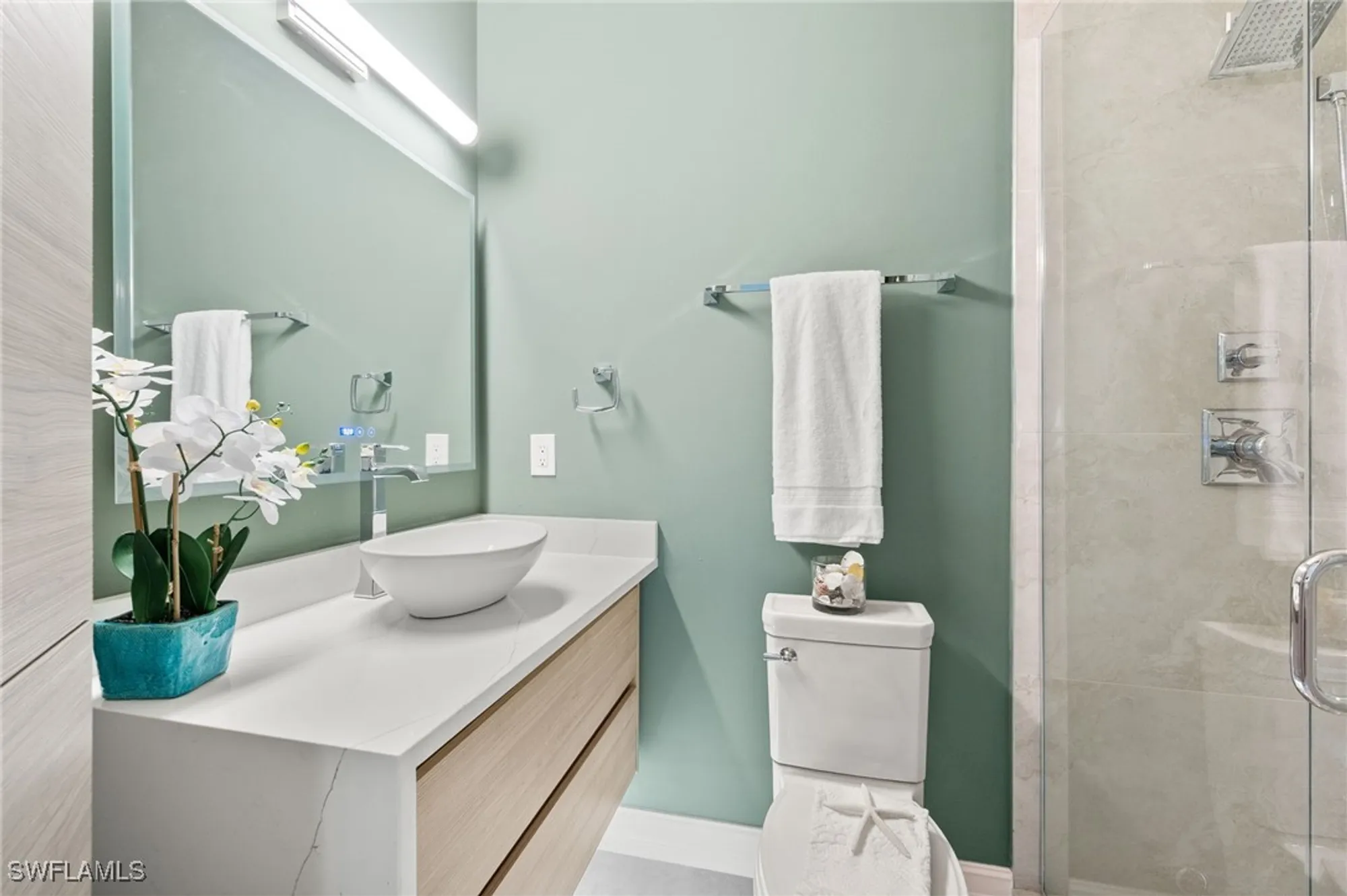 Property Slideshow image 20 of 33 | 3608 heron point ct, Bonita Springs, FL, 34134