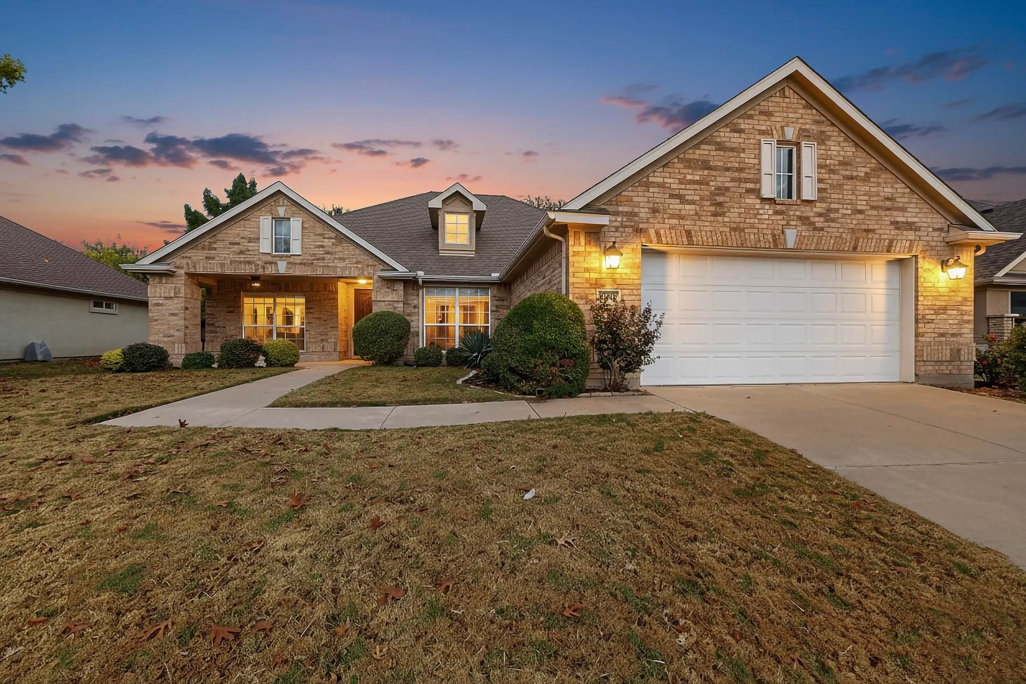 Property Slideshow image 1 of 40 | 9516 grandview dr, Denton, TX, 76207
