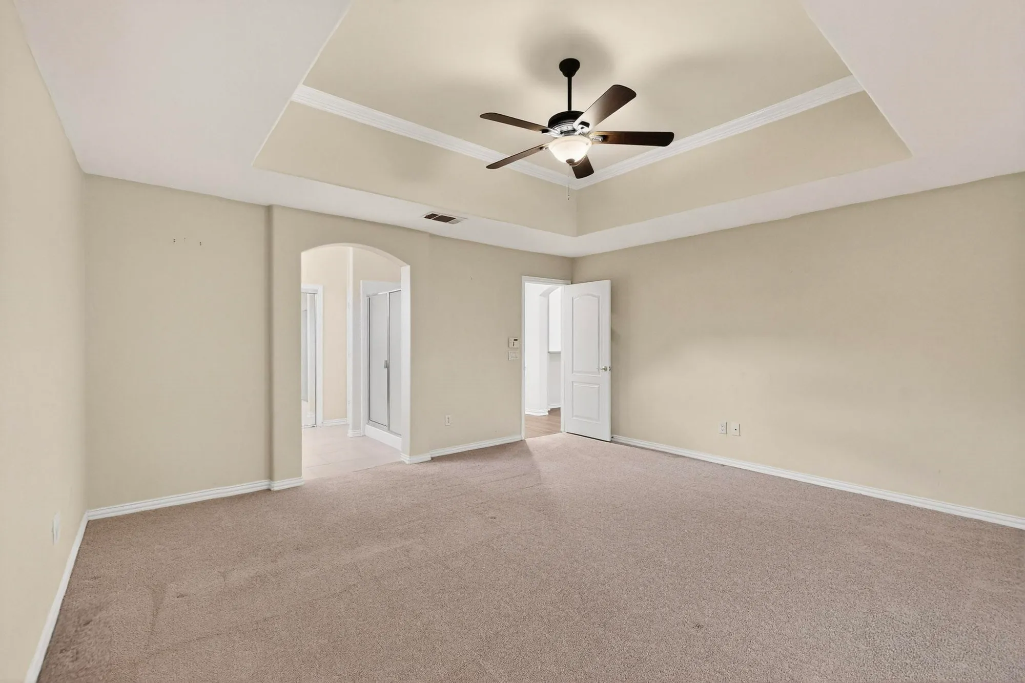 Property Slideshow image 26 of 40 | 9516 grandview dr, Denton, TX, 76207