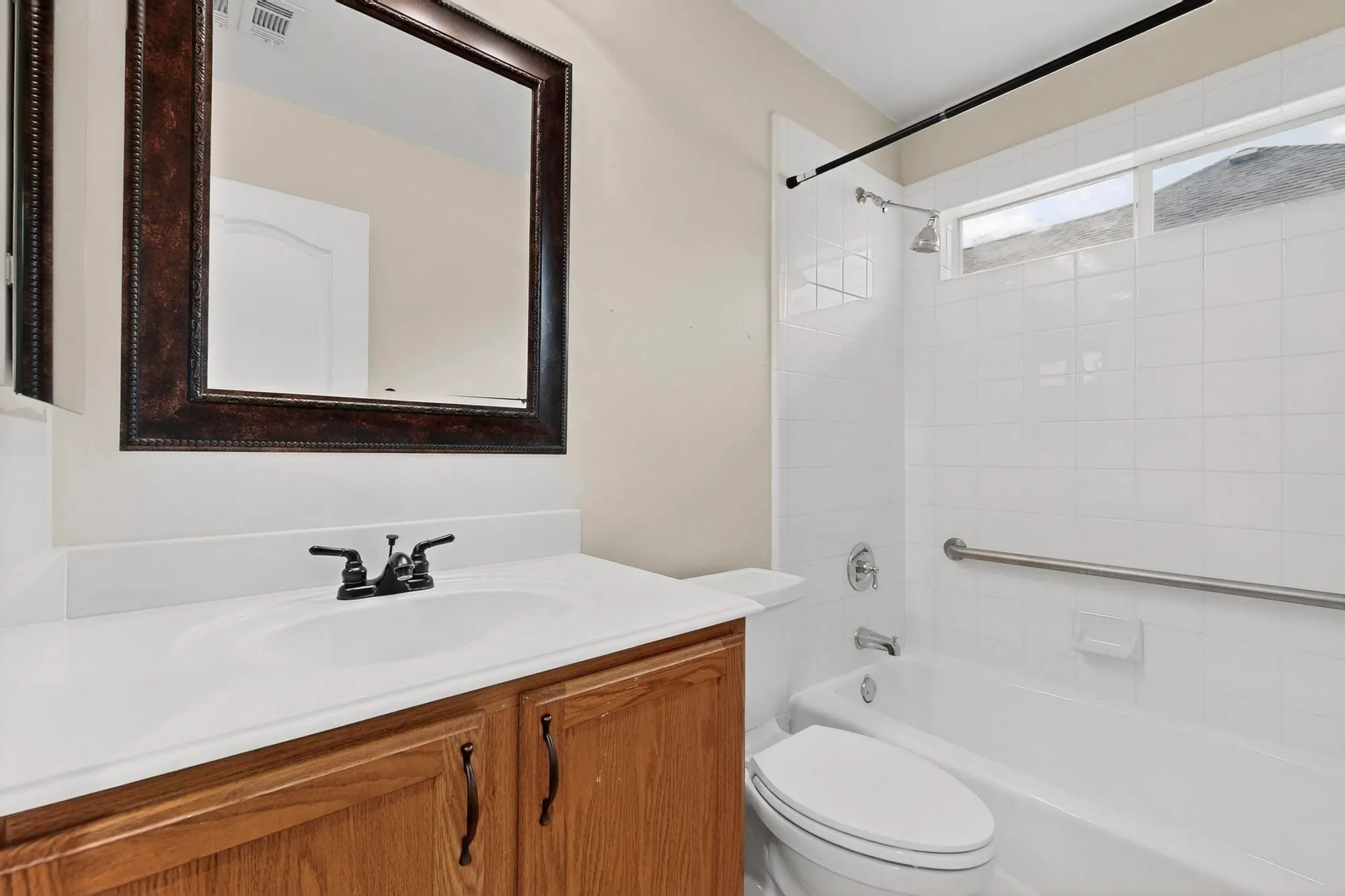 Property Slideshow image 36 of 40 | 9516 grandview dr, Denton, TX, 76207