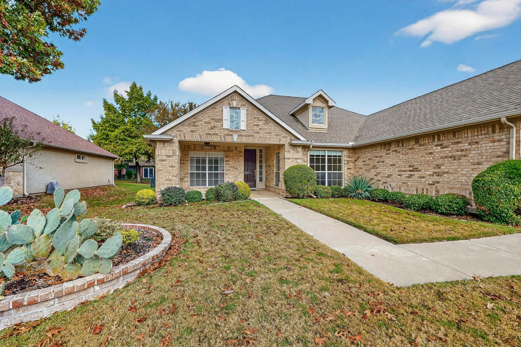 Property Slideshow image 5 of 40 | 9516 grandview dr, Denton, TX, 76207