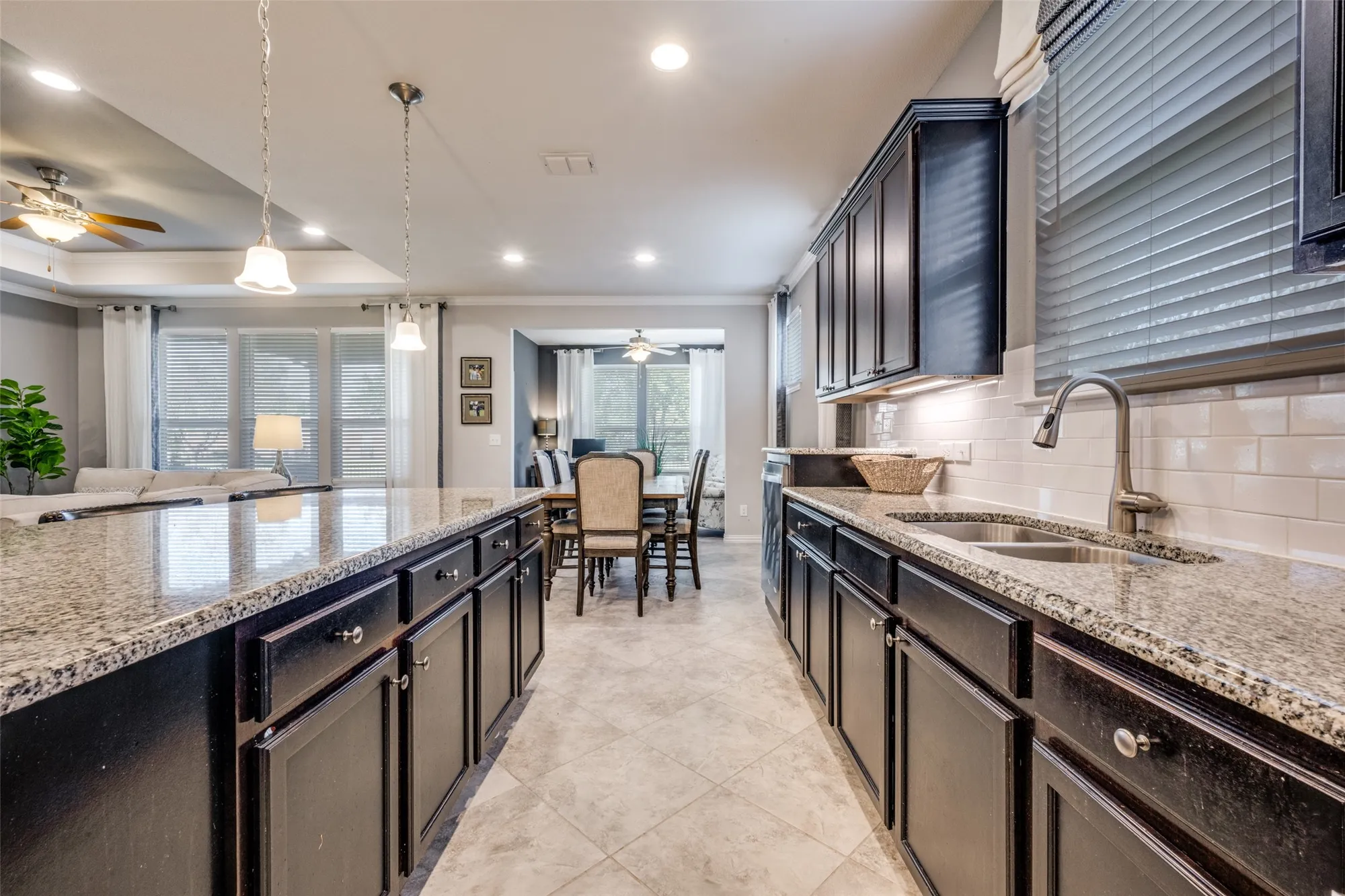 Property Slideshow image 14 of 25 | 7252 ponte vedra dr, Frisco, TX, 75036