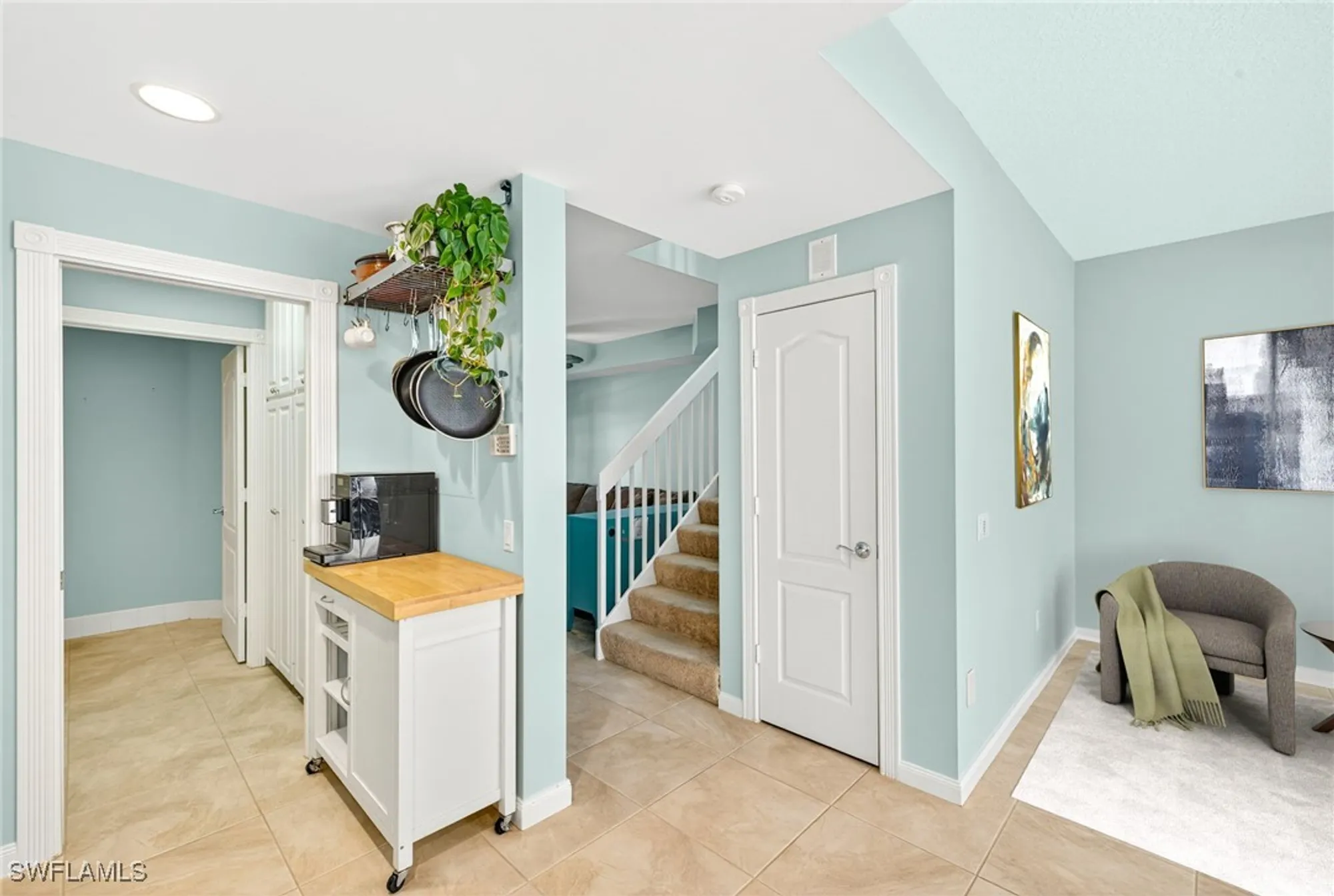 Property Slideshow image 19 of 41 | 6096 towncenter cir, Naples, FL, 34119