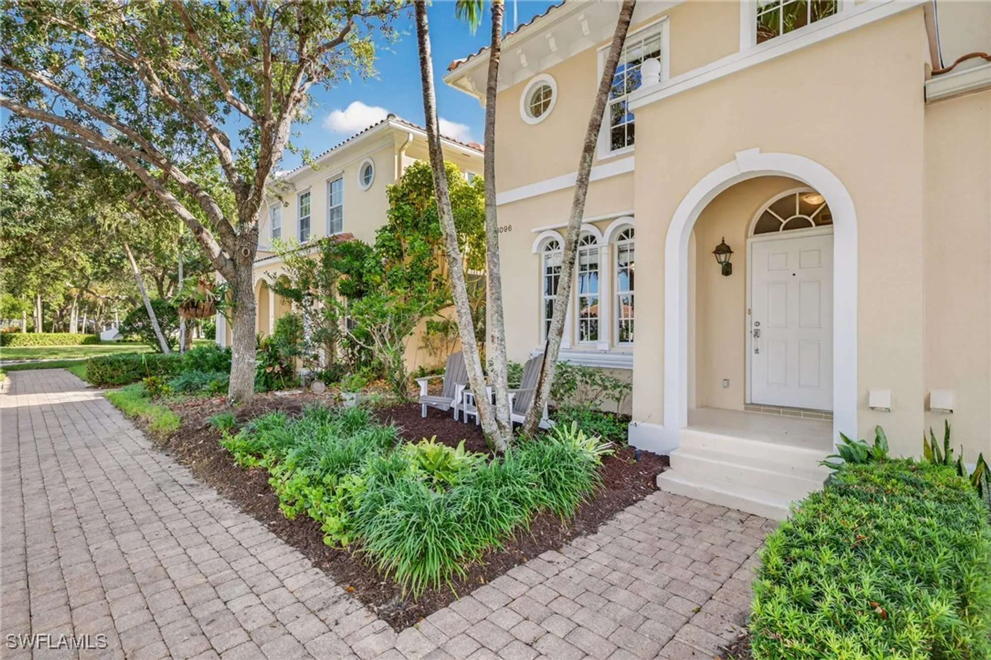 Property Slideshow image 28 of 41 | 6096 towncenter cir, Naples, FL, 34119