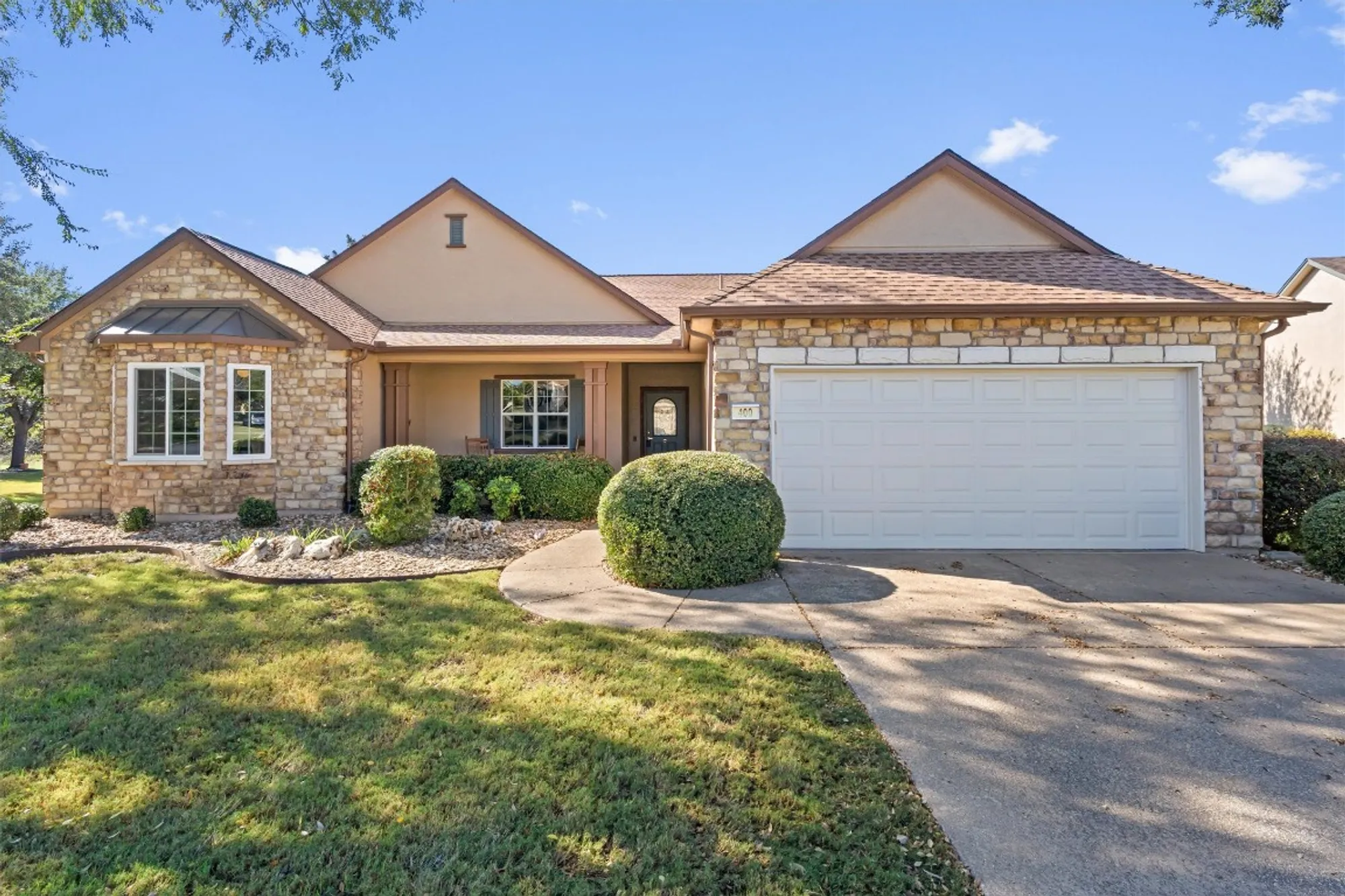 Property Slideshow image 1 of 40 | 400 dawson trl, Georgetown, TX, 78633