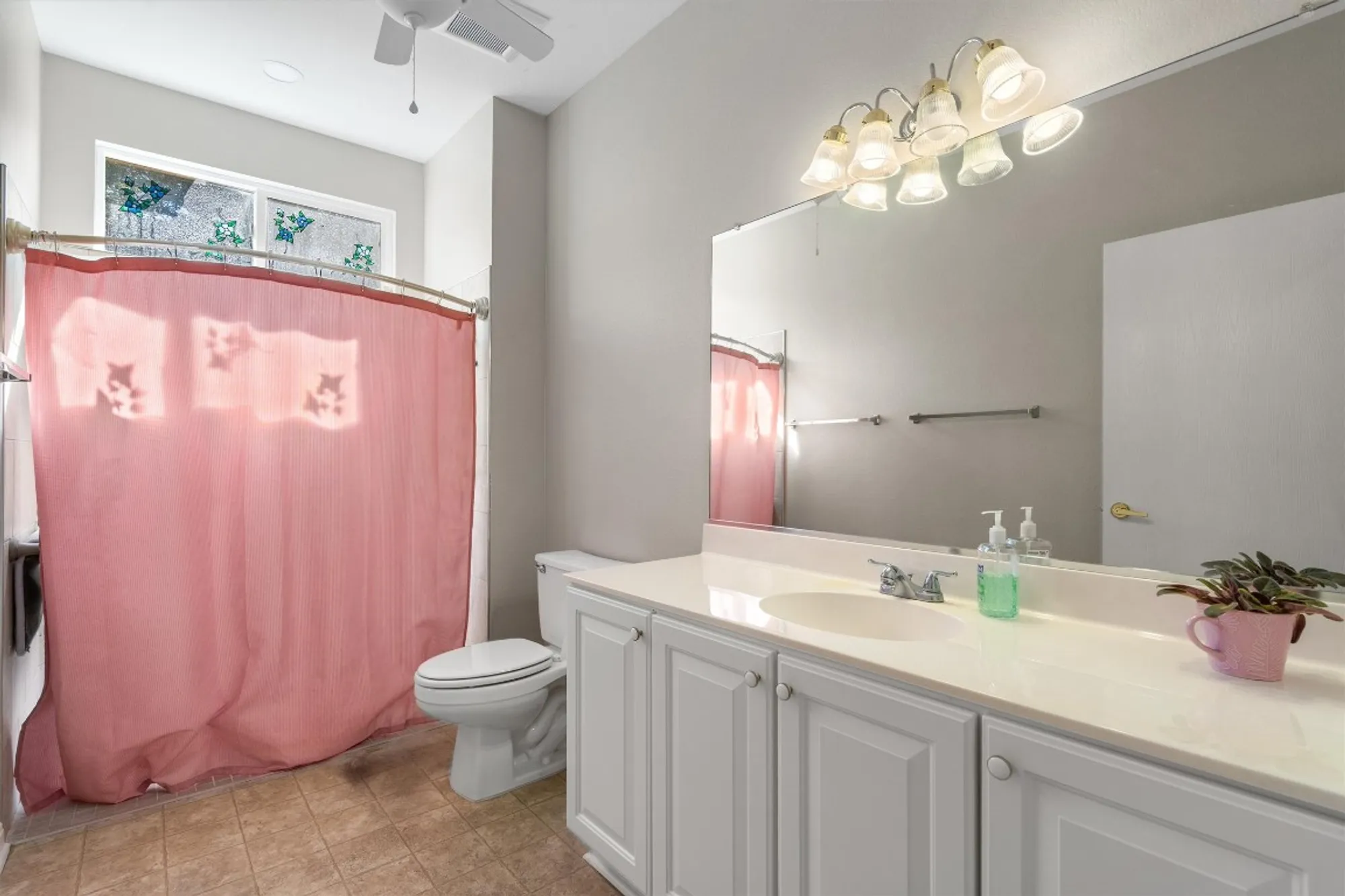 Property Slideshow image 28 of 40 | 400 dawson trl, Georgetown, TX, 78633