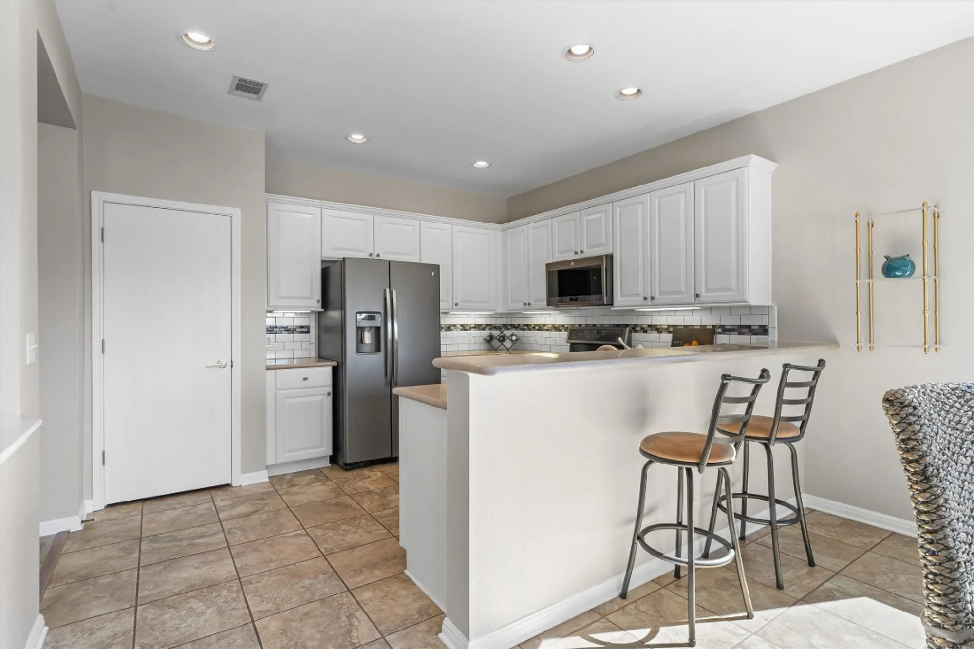 Property Slideshow image 5 of 40 | 400 dawson trl, Georgetown, TX, 78633