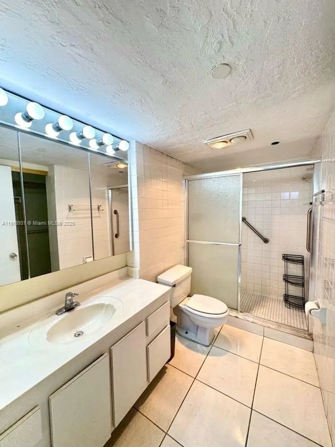 Property Slideshow image 16 of 33 | 1200 saint charles pl 218, Pembroke Pines, FL, 33026