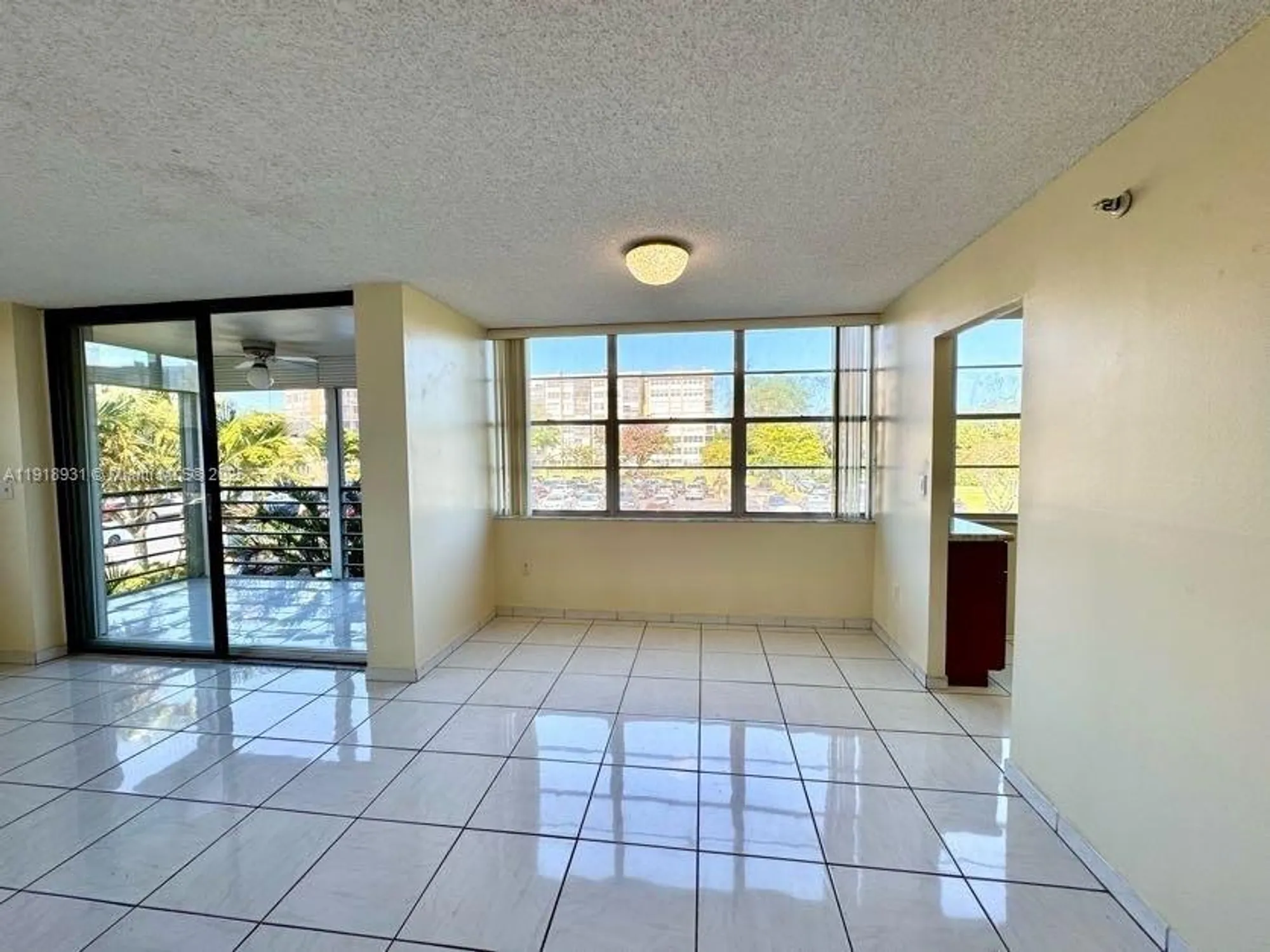 Property Slideshow image 8 of 33 | 1200 saint charles pl 218, Pembroke Pines, FL, 33026