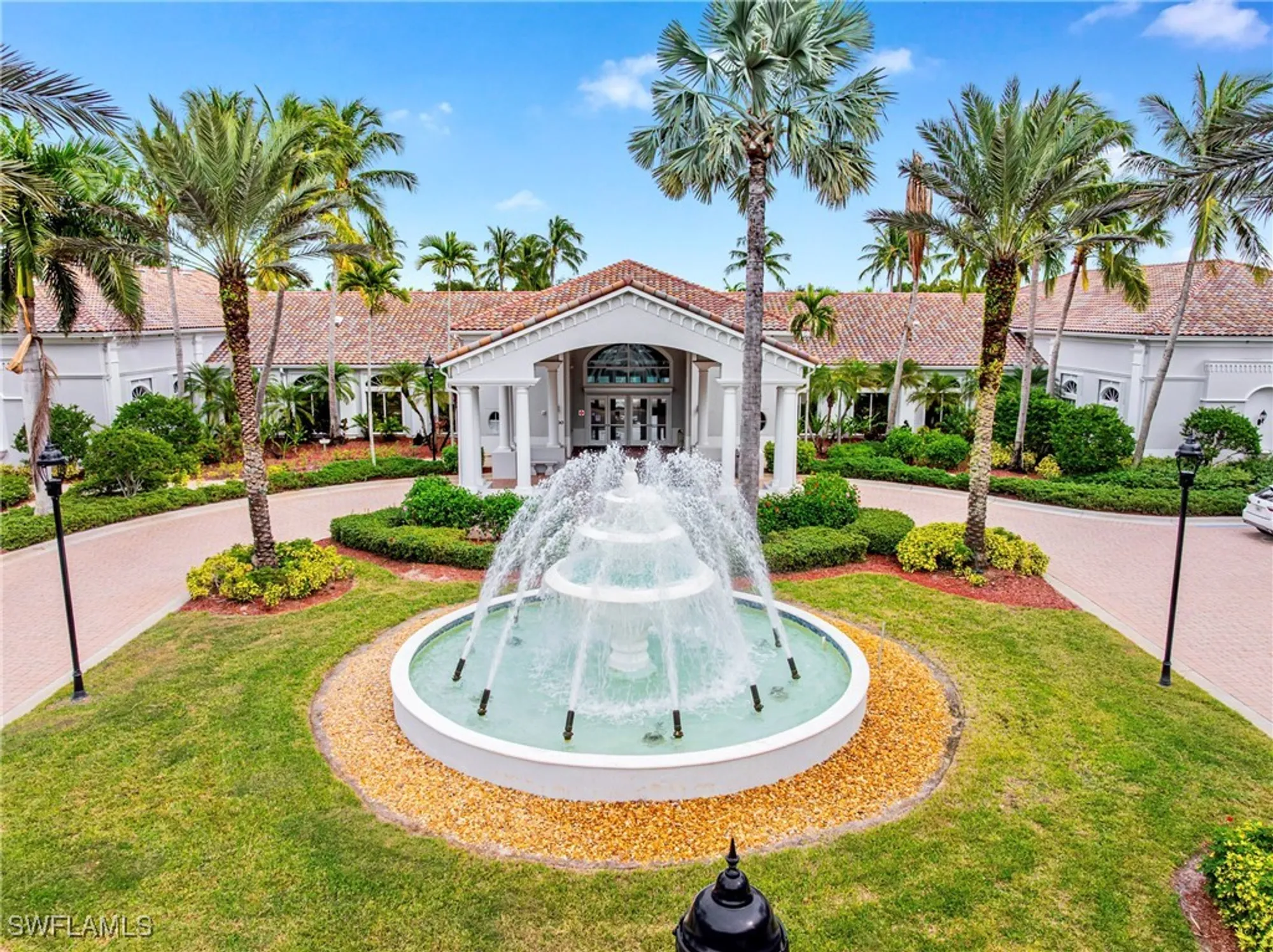 Property Slideshow image 26 of 40 | 20001 serene meadow ln, Estero, FL, 33928