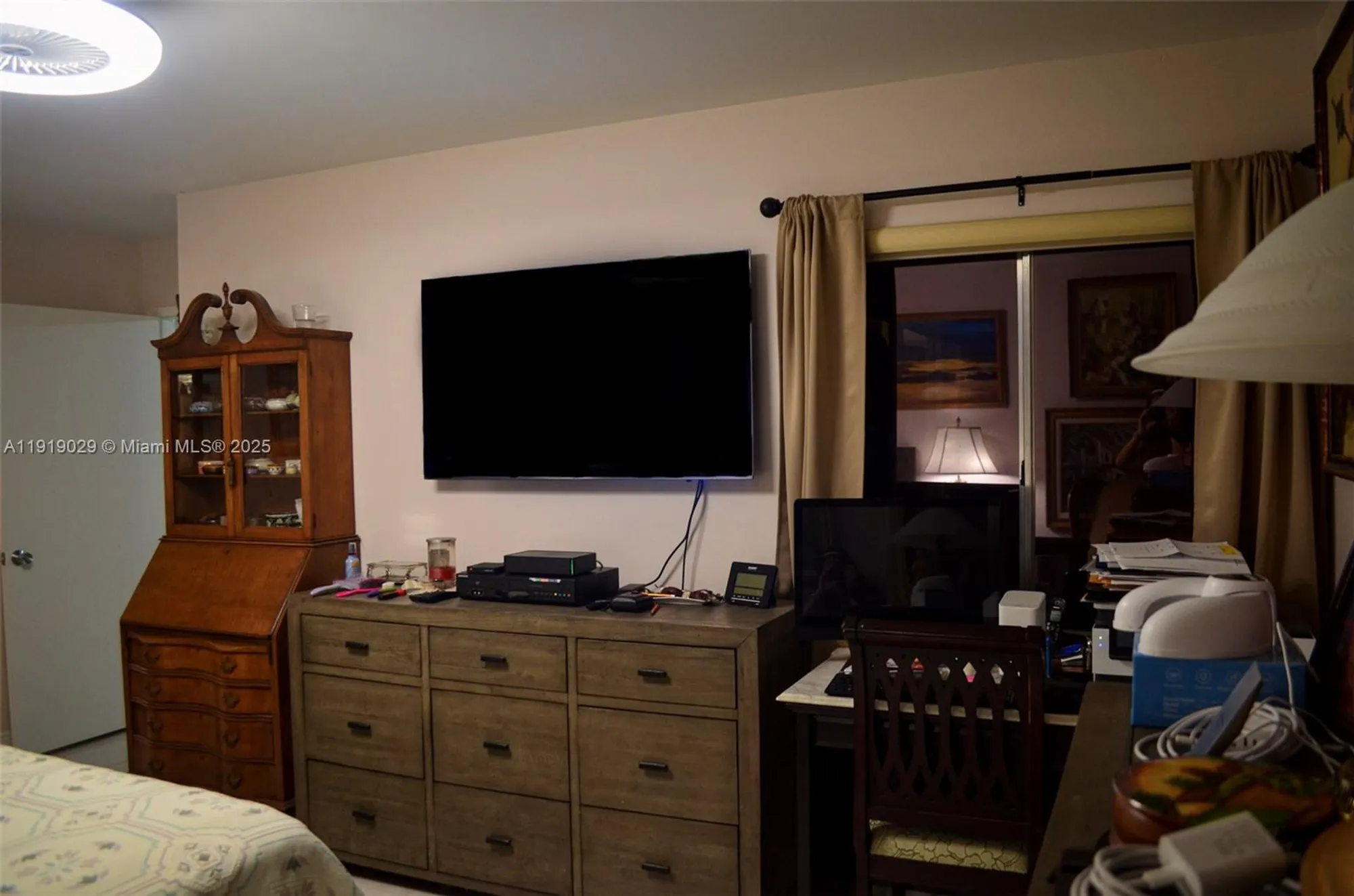 Property Slideshow image 23 of 37 | 800 sw 142nd ave 401n, Pembroke Pines, FL, 33027