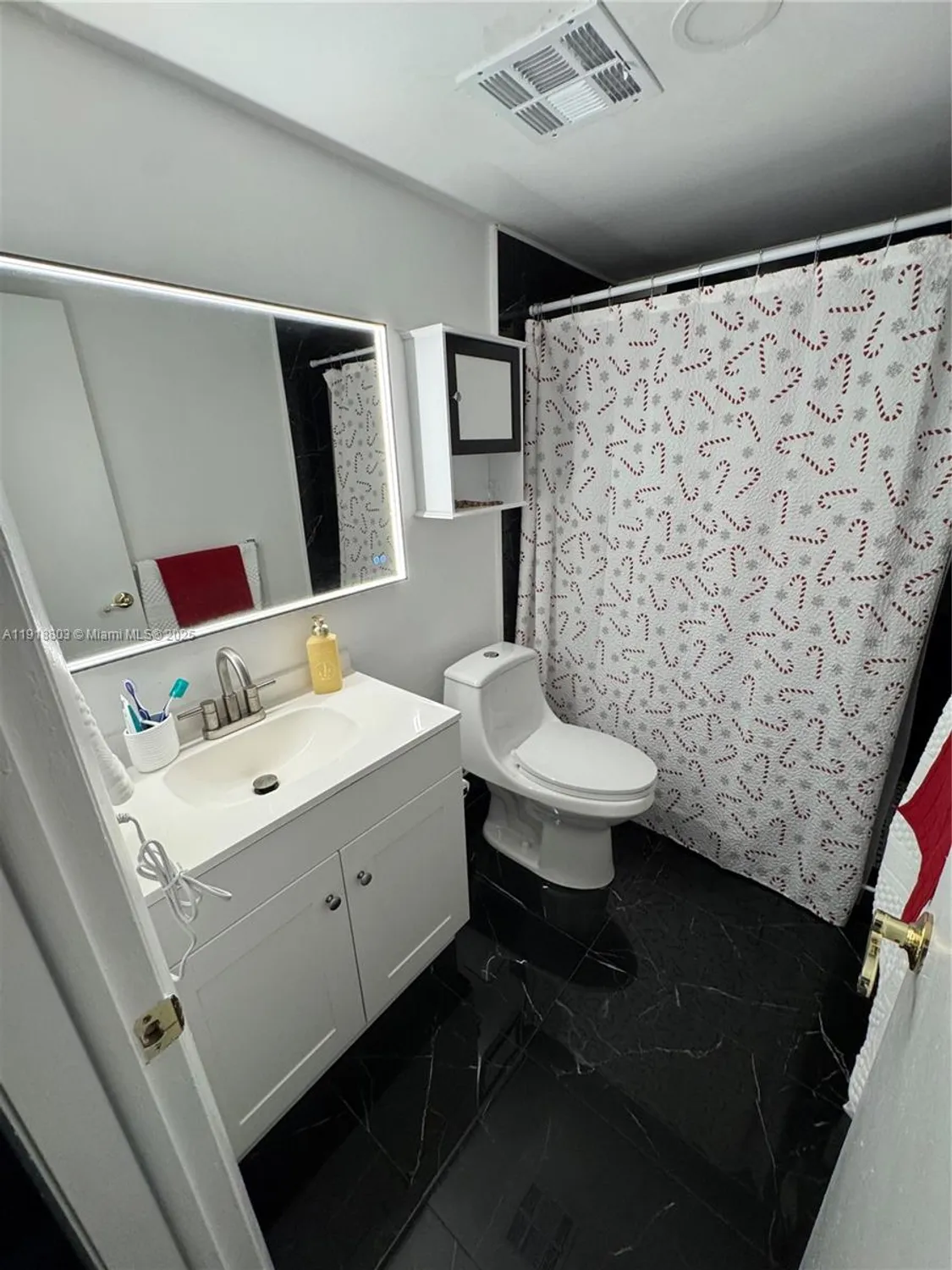 Property Slideshow image 28 of 30 | 7605 w atlantic blvd 207, Margate, FL, 33063