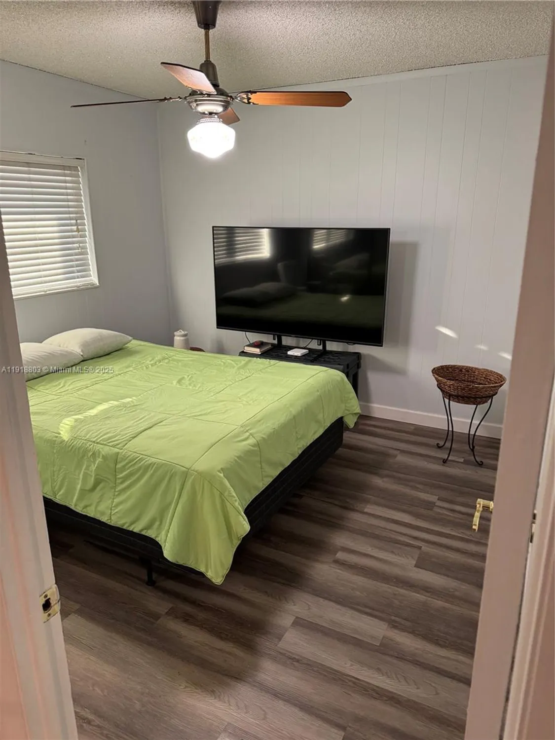 Property Slideshow image 8 of 30 | 7605 w atlantic blvd 207, Margate, FL, 33063