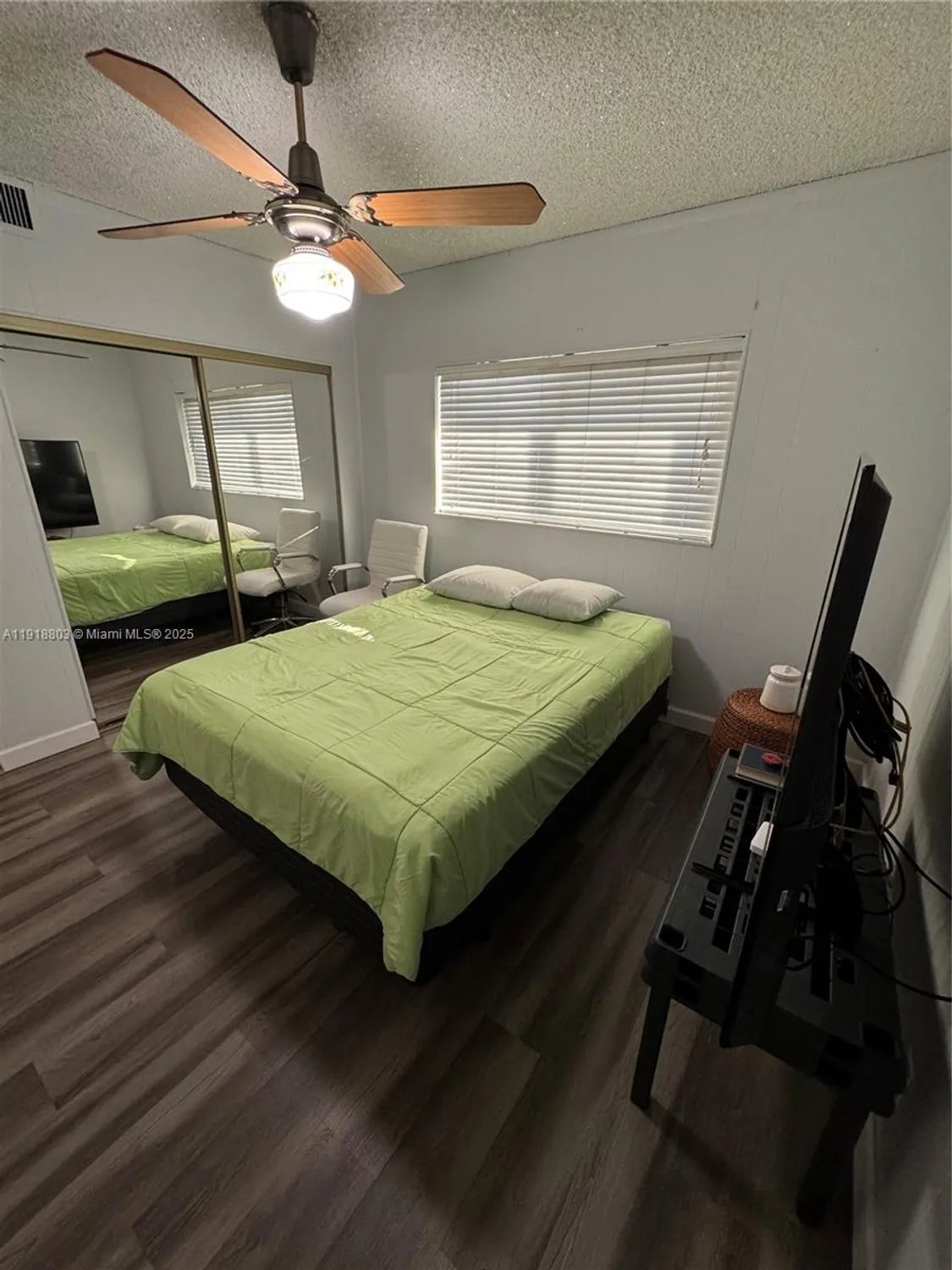 Property Slideshow image 9 of 30 | 7605 w atlantic blvd 207, Margate, FL, 33063