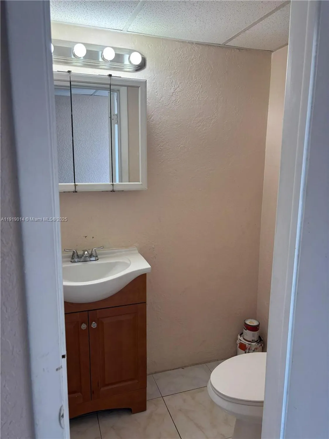 Property Slideshow image 19 of 20 | 19255 ne 2nd ave apt 2218, Miami, FL, 33179