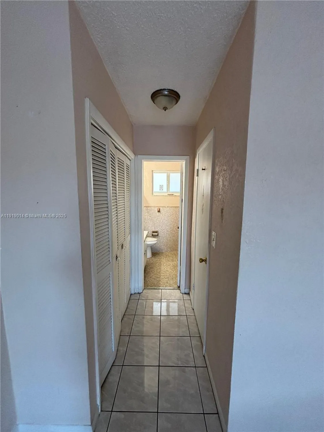 Property Slideshow image 11 of 20 | 19255 ne 2nd ave apt 2218, Miami, FL, 33179