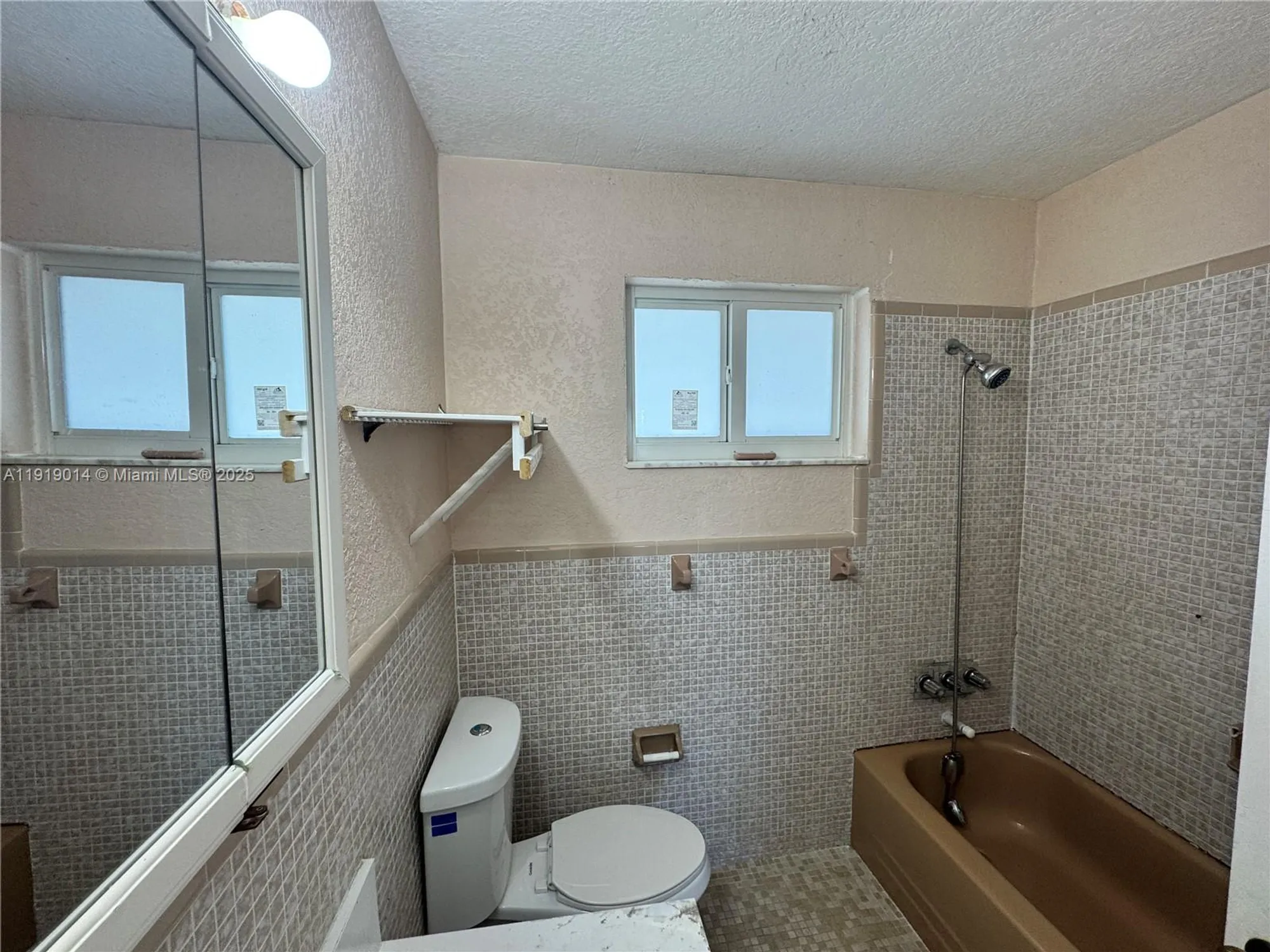 Property Slideshow image 13 of 20 | 19255 ne 2nd ave apt 2218, Miami, FL, 33179