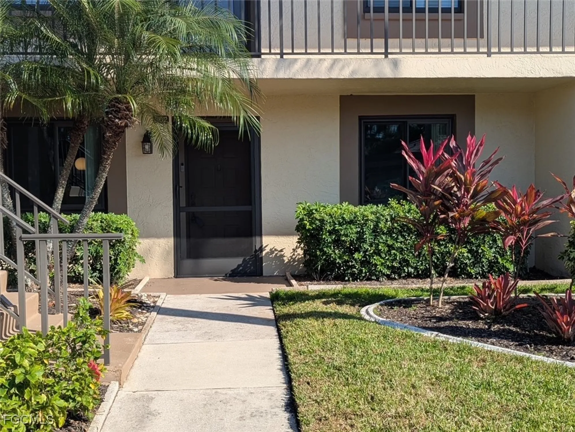Property Slideshow image 1 of 40 | 13091 cross creek blvd 302, Fort Myers, FL, 33912