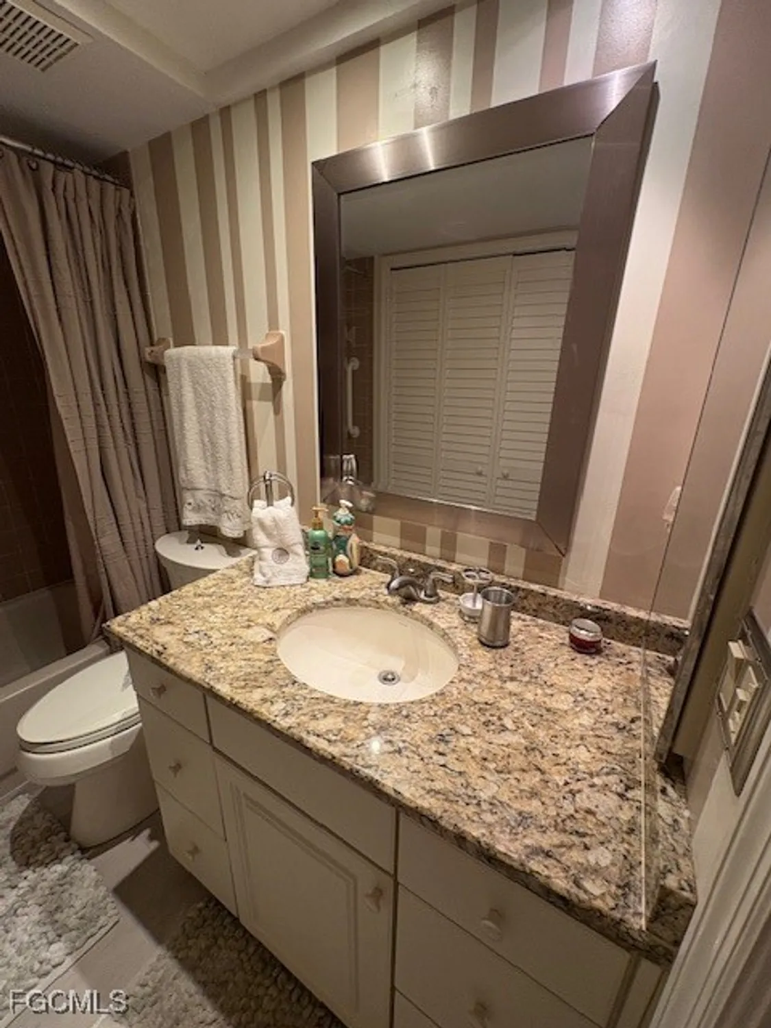 Property Slideshow image 35 of 40 | 13091 cross creek blvd 302, Fort Myers, FL, 33912