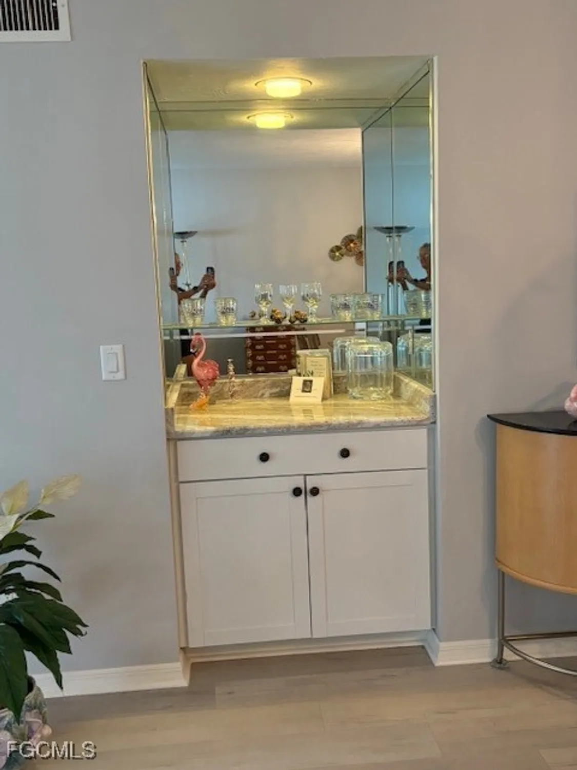 Property Slideshow image 9 of 40 | 13091 cross creek blvd 302, Fort Myers, FL, 33912