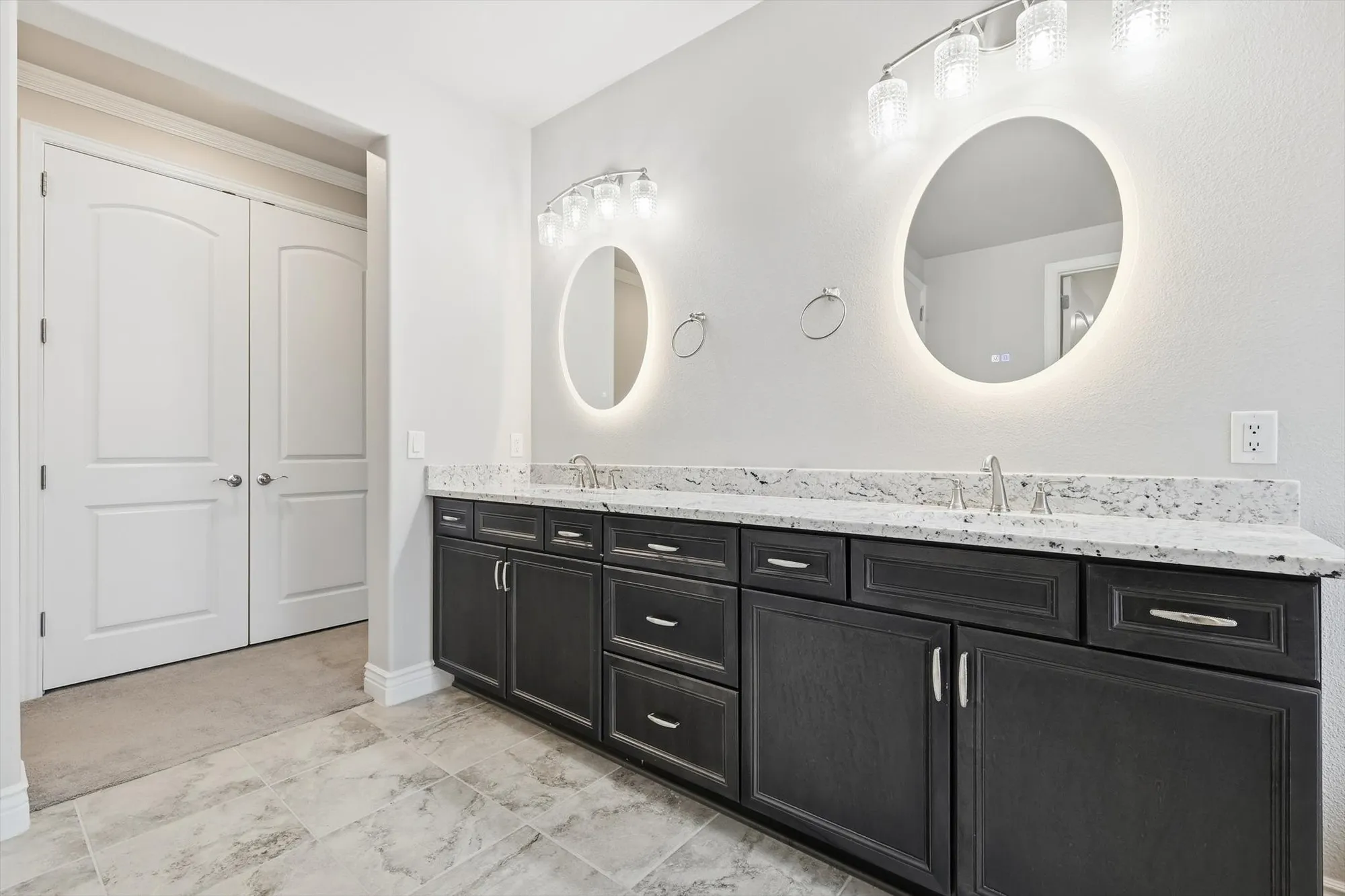 Property Slideshow image 22 of 40 | 8813 basanite ave, Denton, TX, 76207