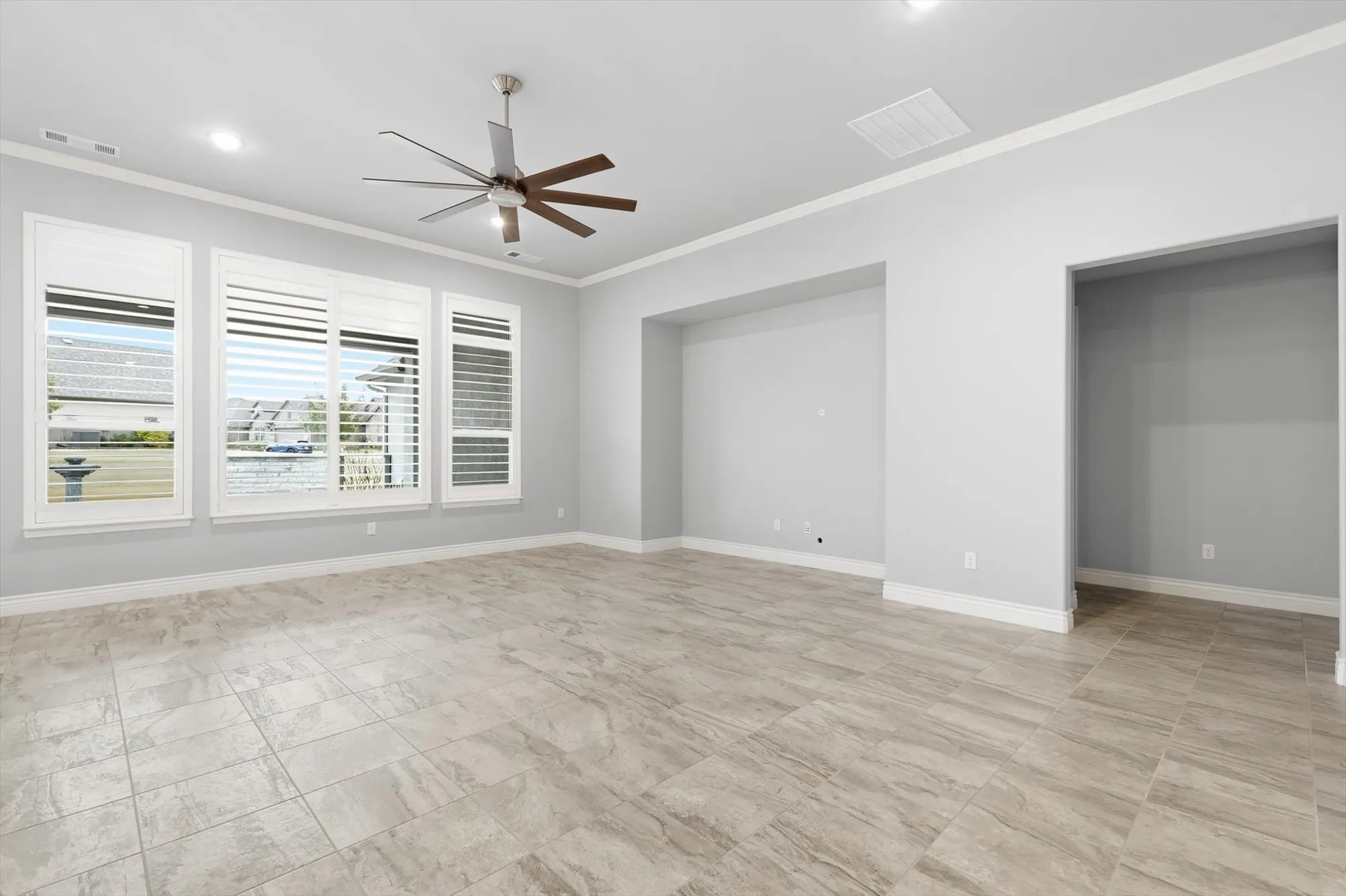 Property Slideshow image 4 of 40 | 8813 basanite ave, Denton, TX, 76207