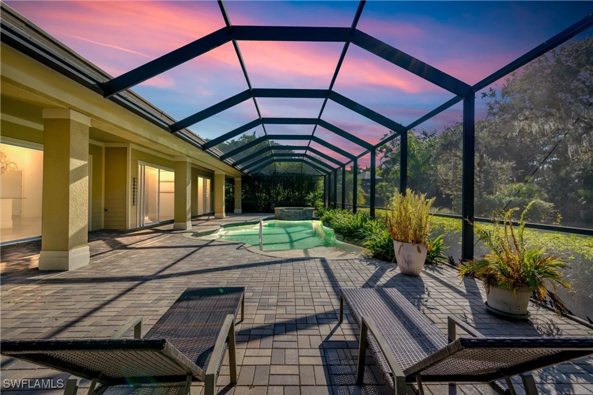 Property Slideshow image 19 of 50 | 13010 river bluff ct, Fort Myers, FL, 33905