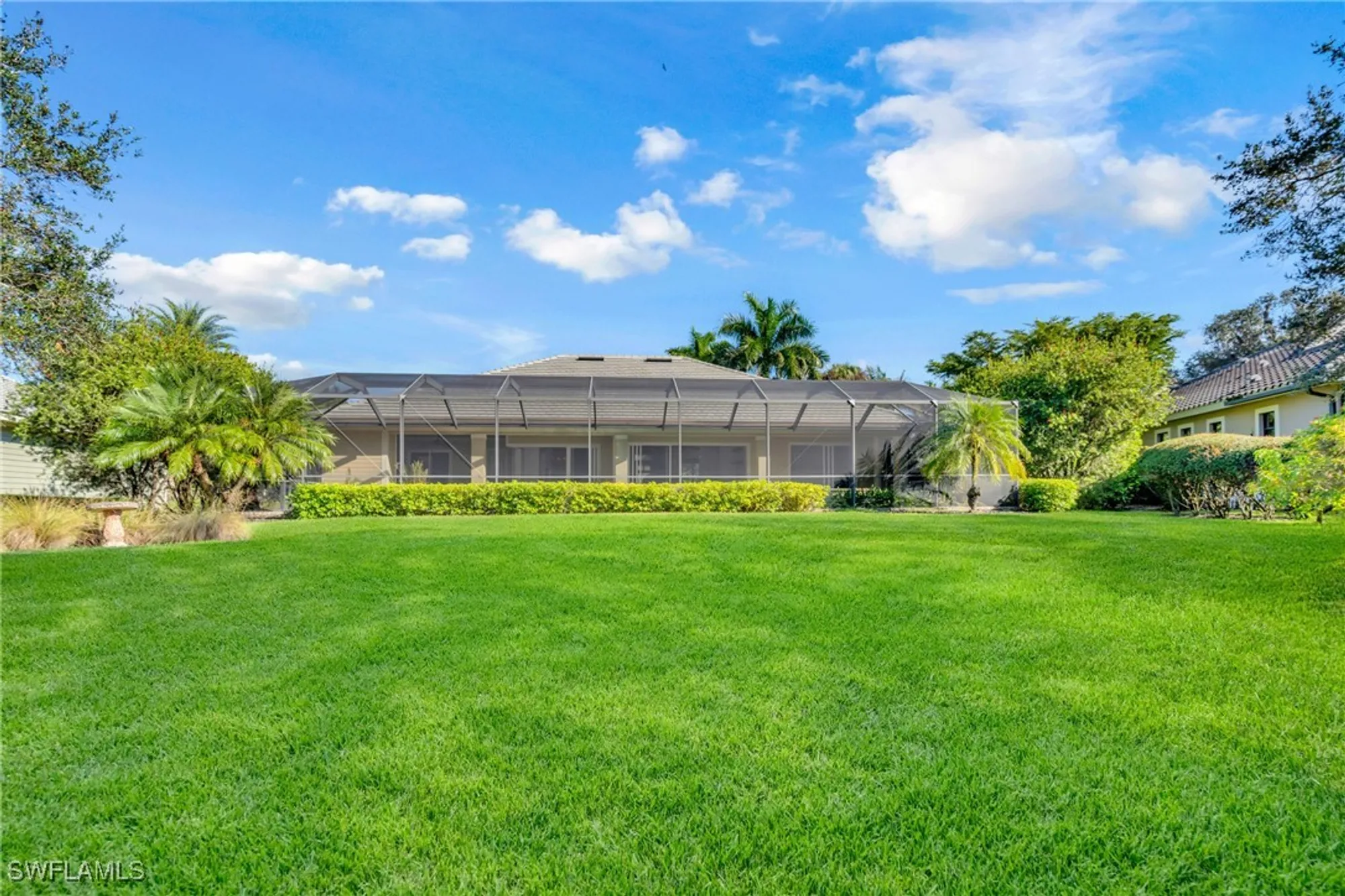 Property Slideshow image 20 of 50 | 13010 river bluff ct, Fort Myers, FL, 33905