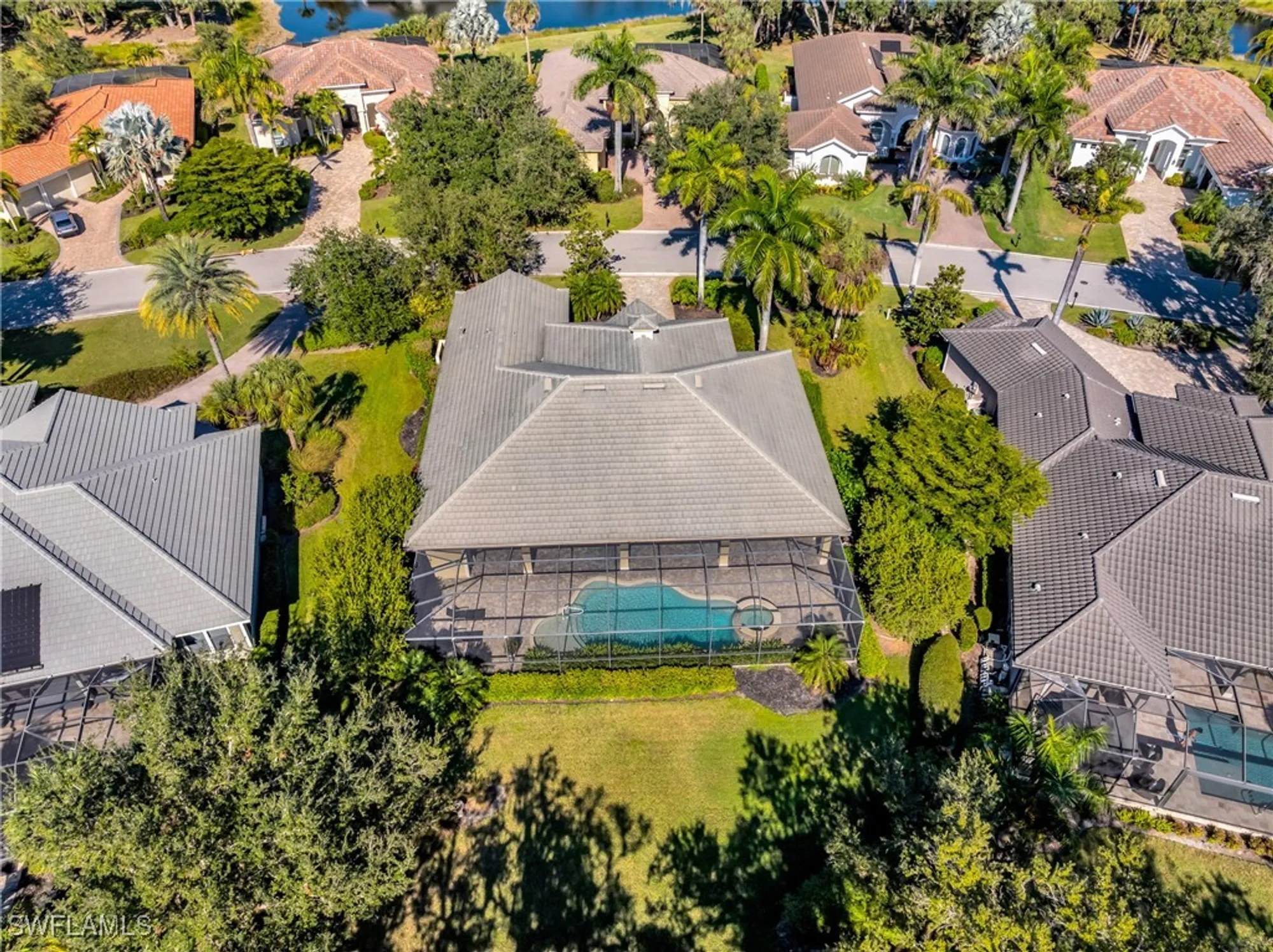 Property Slideshow image 36 of 50 | 13010 river bluff ct, Fort Myers, FL, 33905