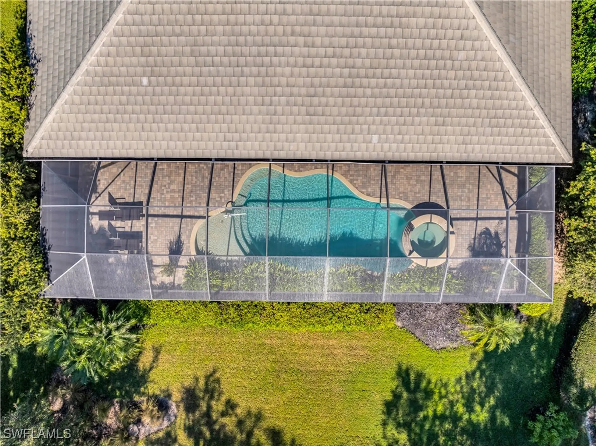 Property Slideshow image 38 of 50 | 13010 river bluff ct, Fort Myers, FL, 33905