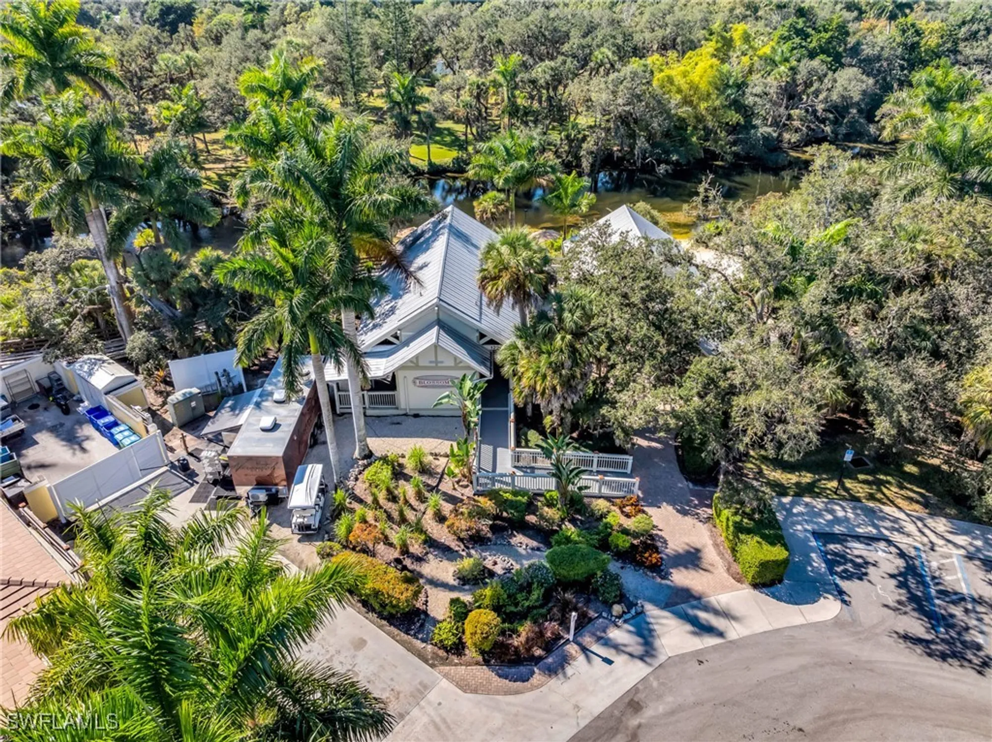 Property Slideshow image 46 of 50 | 13010 river bluff ct, Fort Myers, FL, 33905